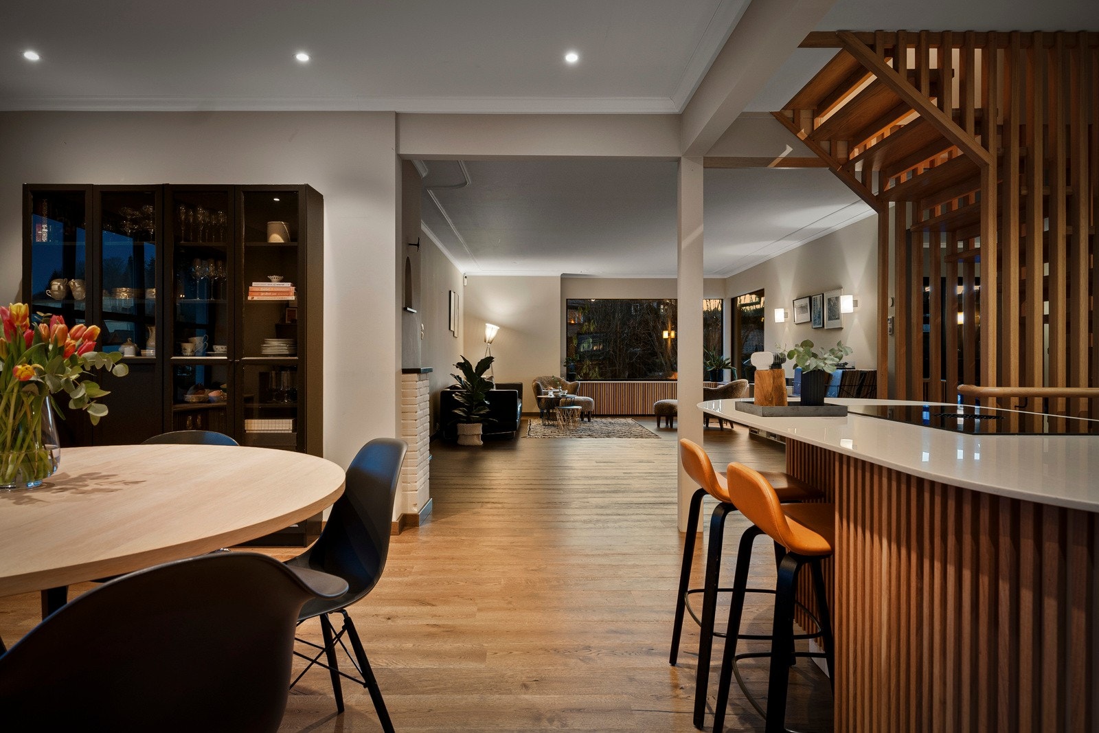 Fra kjøkkenet mot stuen Galleribilde