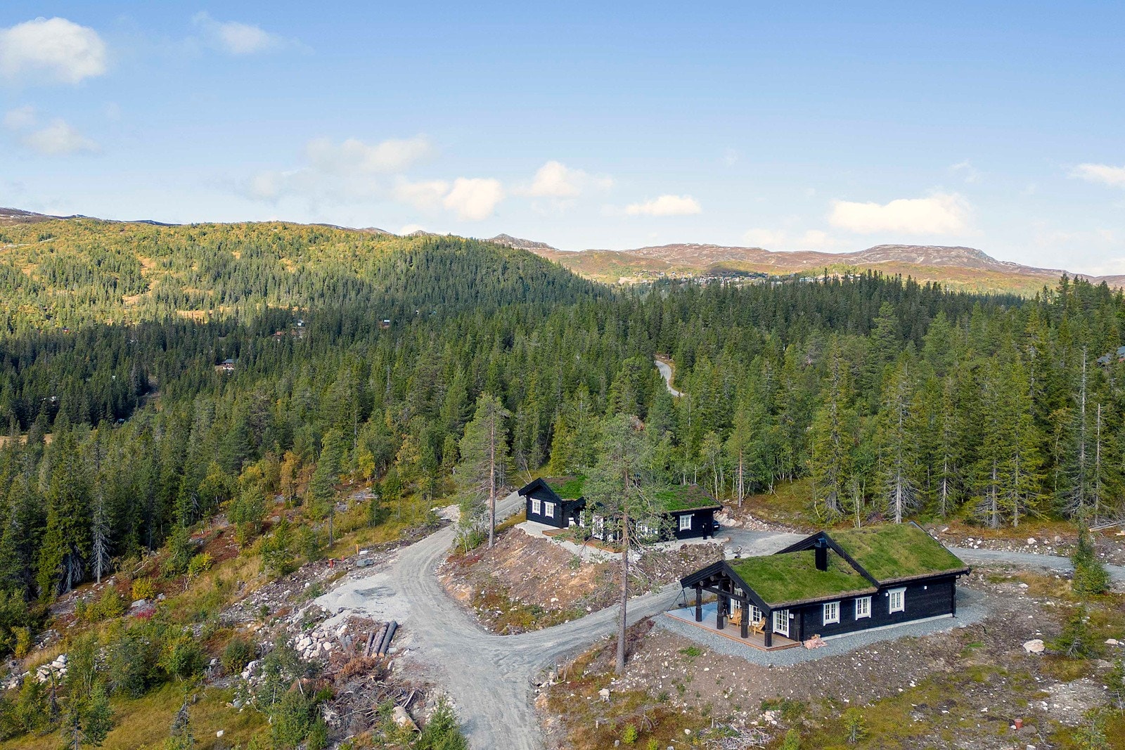 Det er bilvei helt frem til hytta. Galleribilde