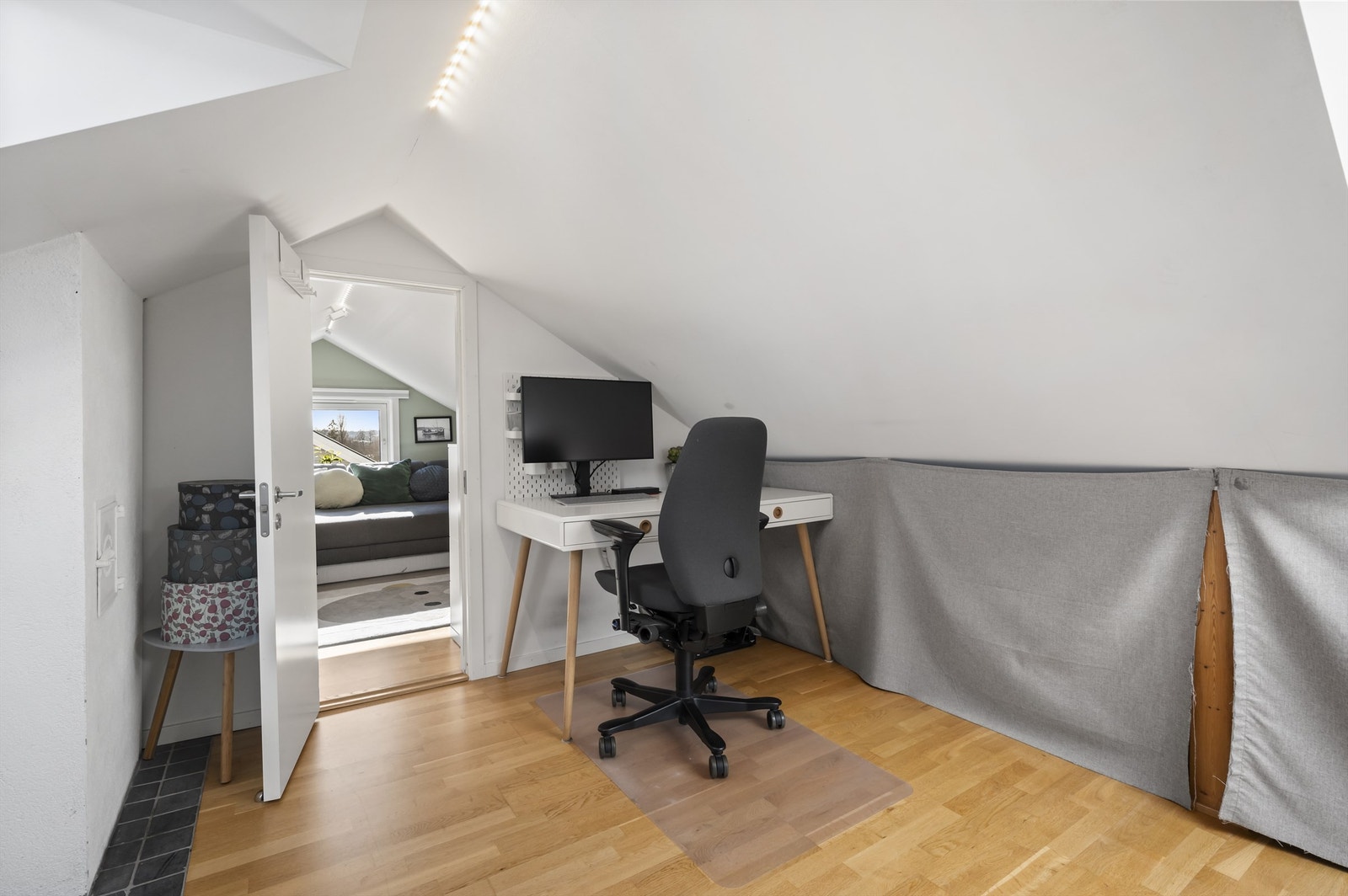 Her er det gode møbleringsmuligheter for det du skulle ha behov for. Galleribilde