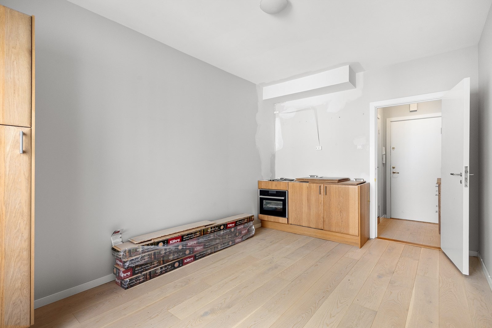 Leiligheten må ferdigstilles med montering av kjøkken og dusjkabinett og har et godt potensiale. Galleribilde