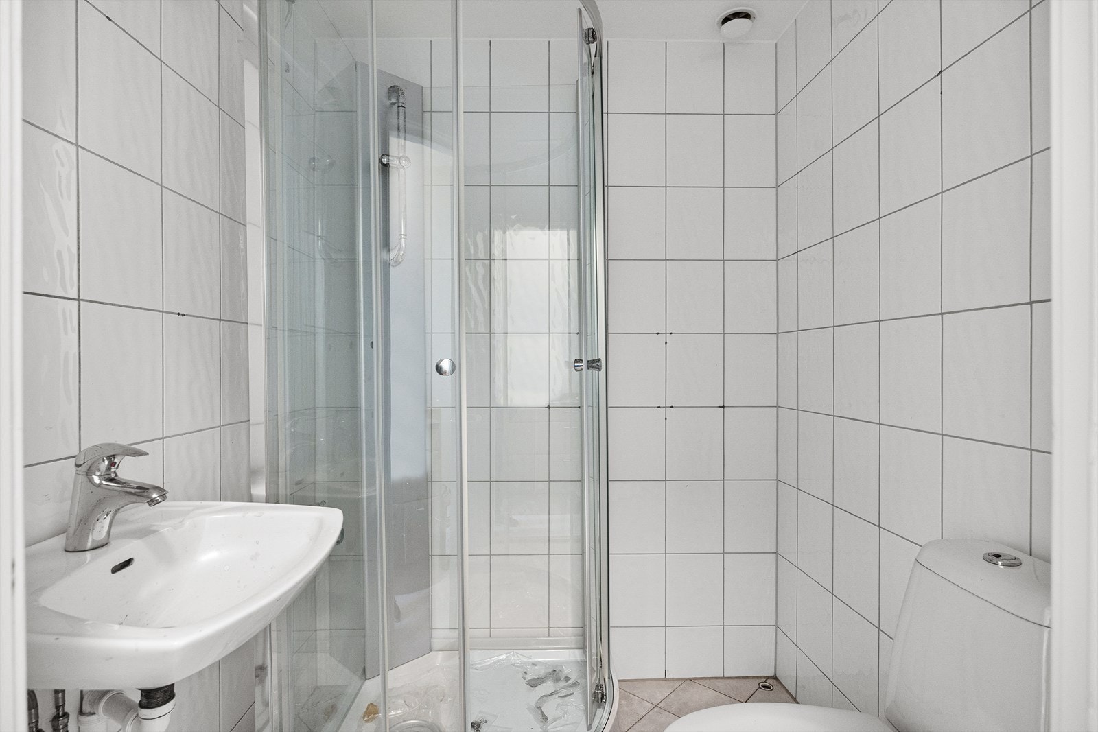 Flislagt bad med gulvvarme. Galleribilde