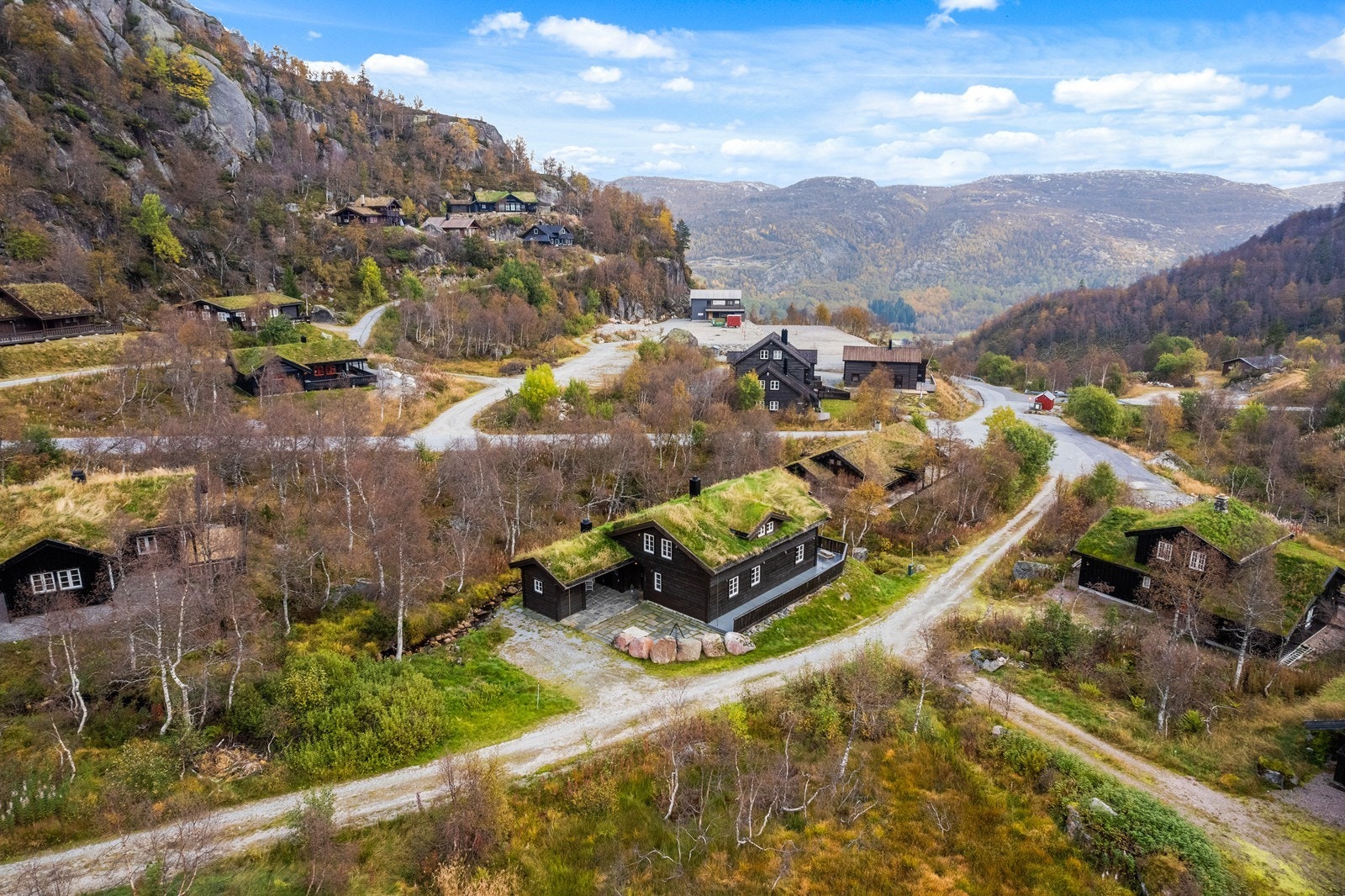 Fint plassert like ved alpinbakken starten på skiløypene Galleribilde