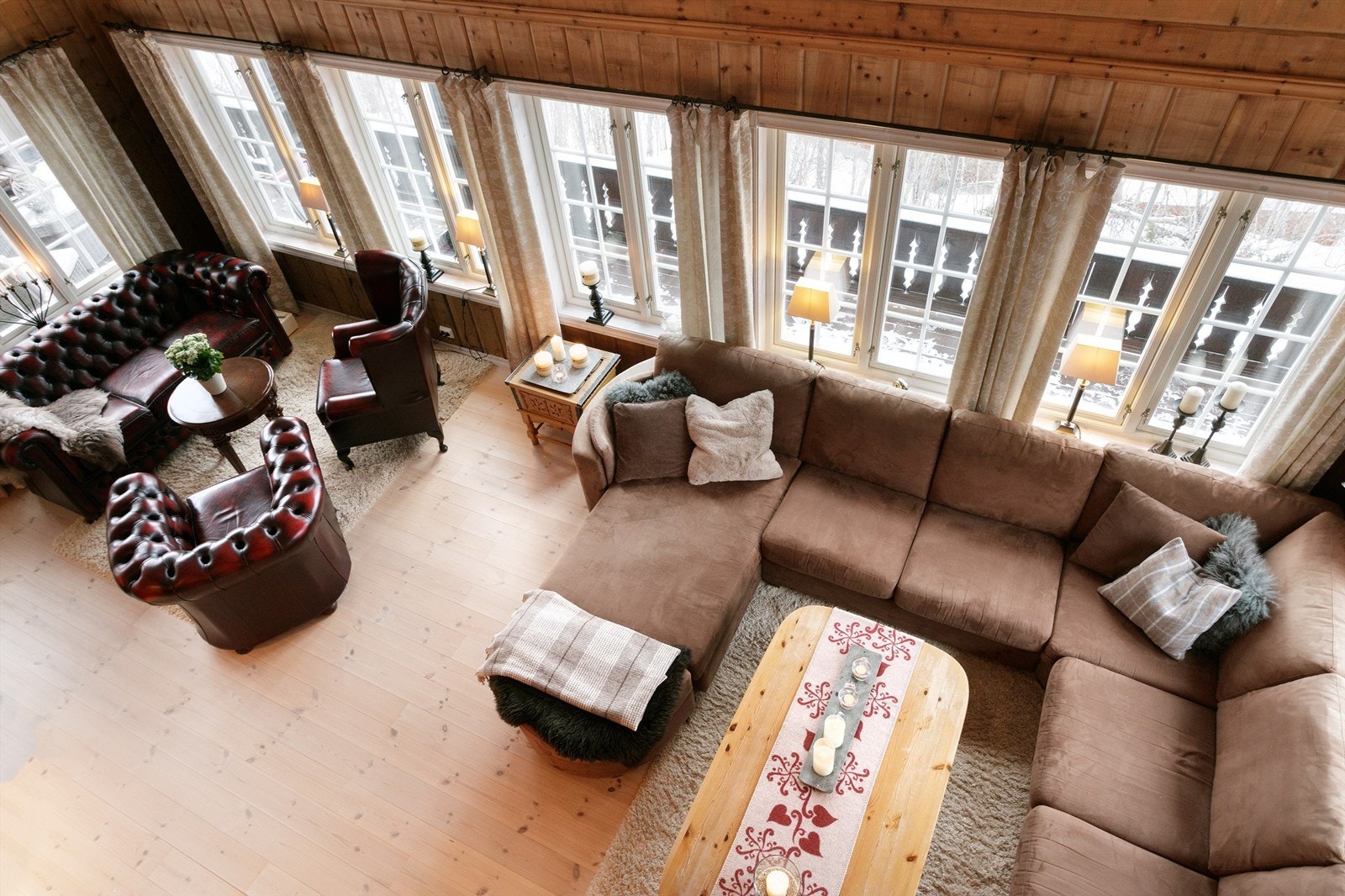 Stuen sett fra loftstuen Galleribilde