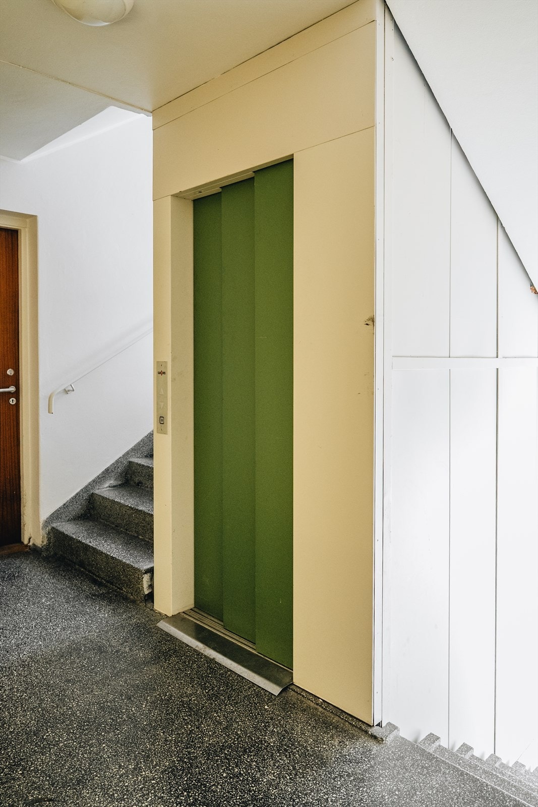 Det er heis i blokken Galleribilde