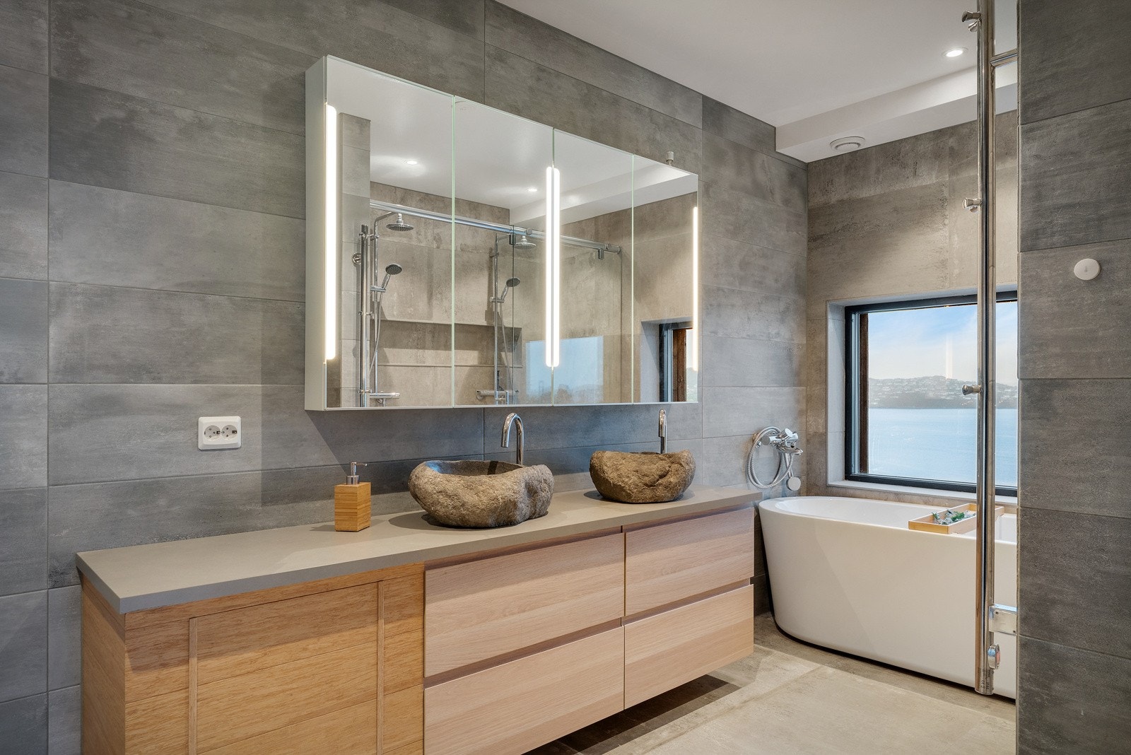 Bad øverst Galleribilde