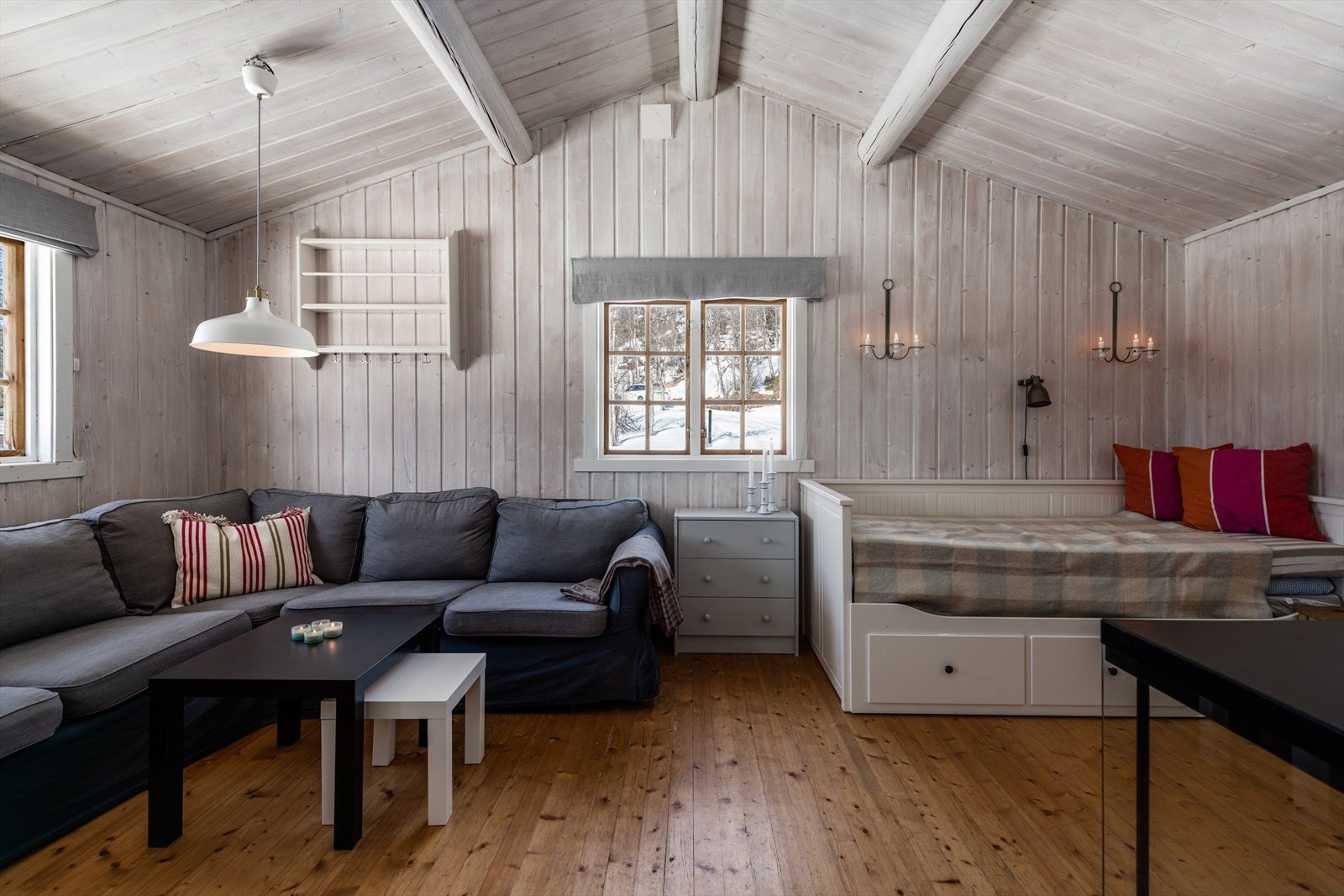 Koselig stue med ekstra soveplass Galleribilde