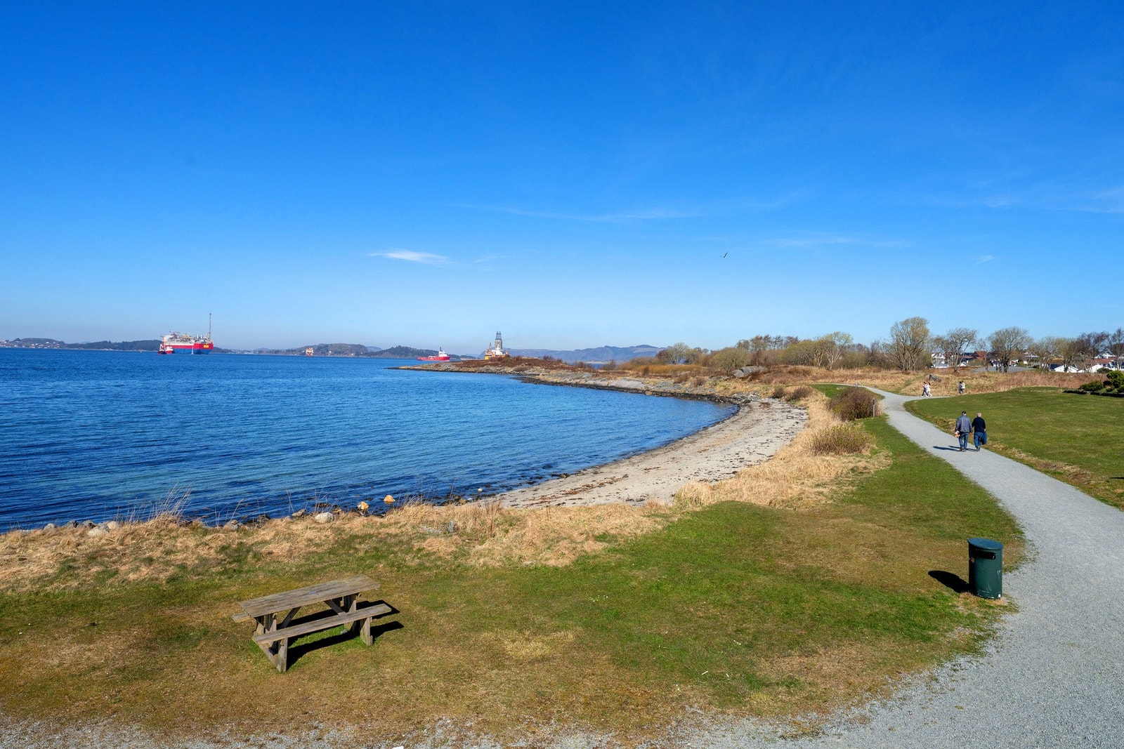 Breivika er kun 2 minutters spasertur unna. Galleribilde