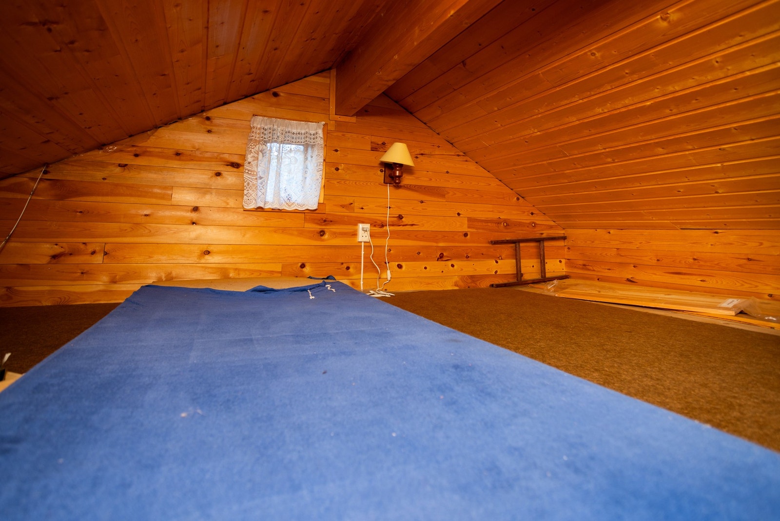 Mye lagringsplass i hemsen. Galleribilde