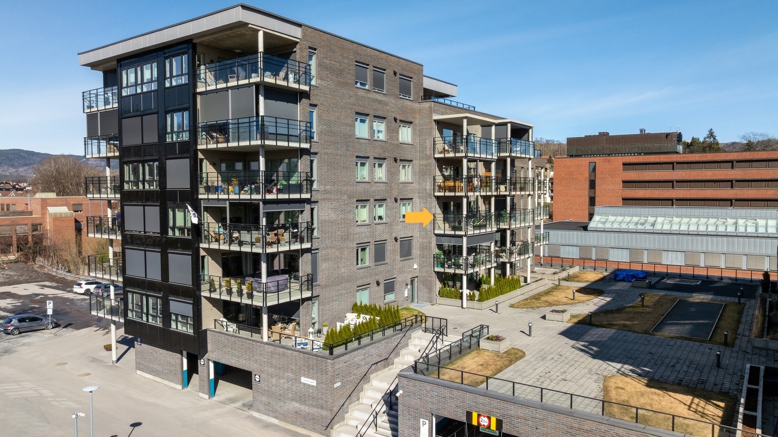 Leiligheten ligger i hjertet av Skien, et steinkast fra Lietorvet Galleribilde