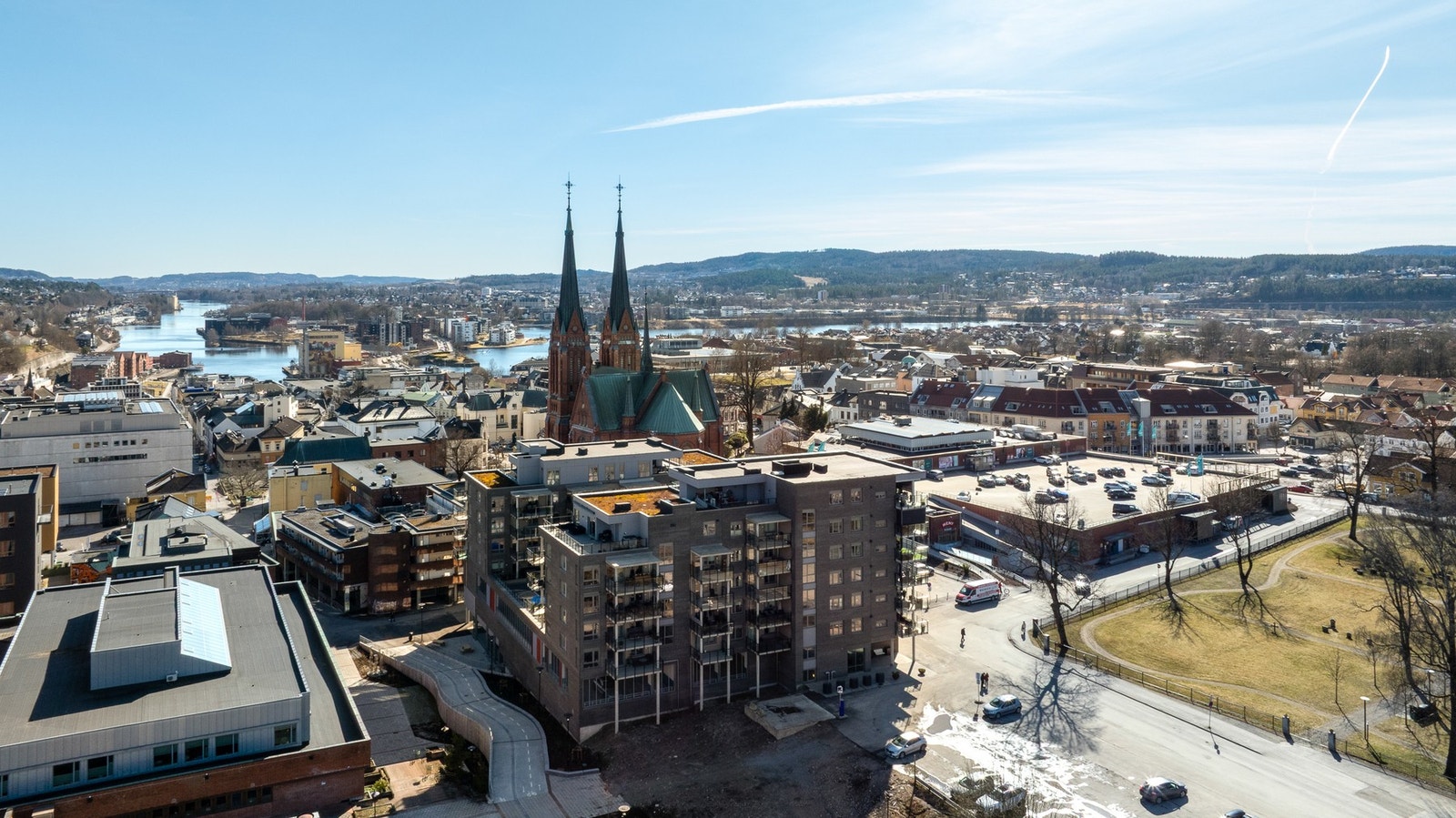 For den sosiale er det et rikt utvalg av spisesteder og kafeer rundt hjørnet. Galleribilde