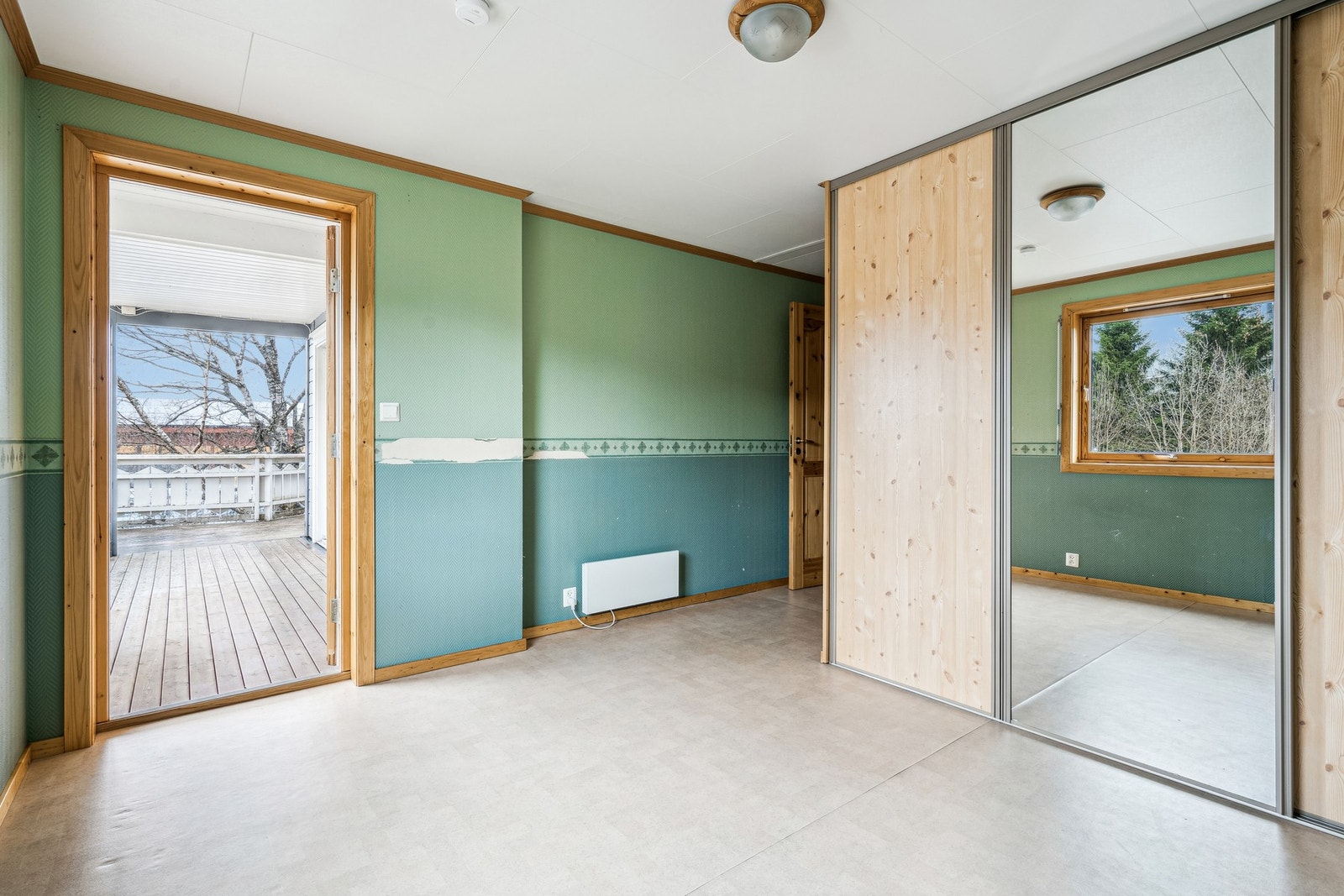 Utstyrt med skyvedørsgarderobe. Galleribilde