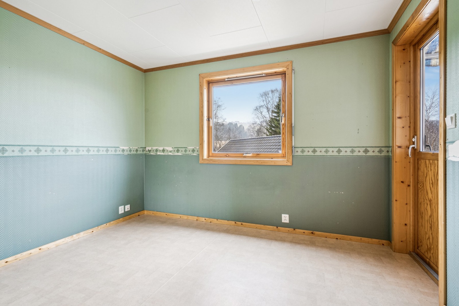 Soverom i 1. etasje på 13,1 kvm. Galleribilde