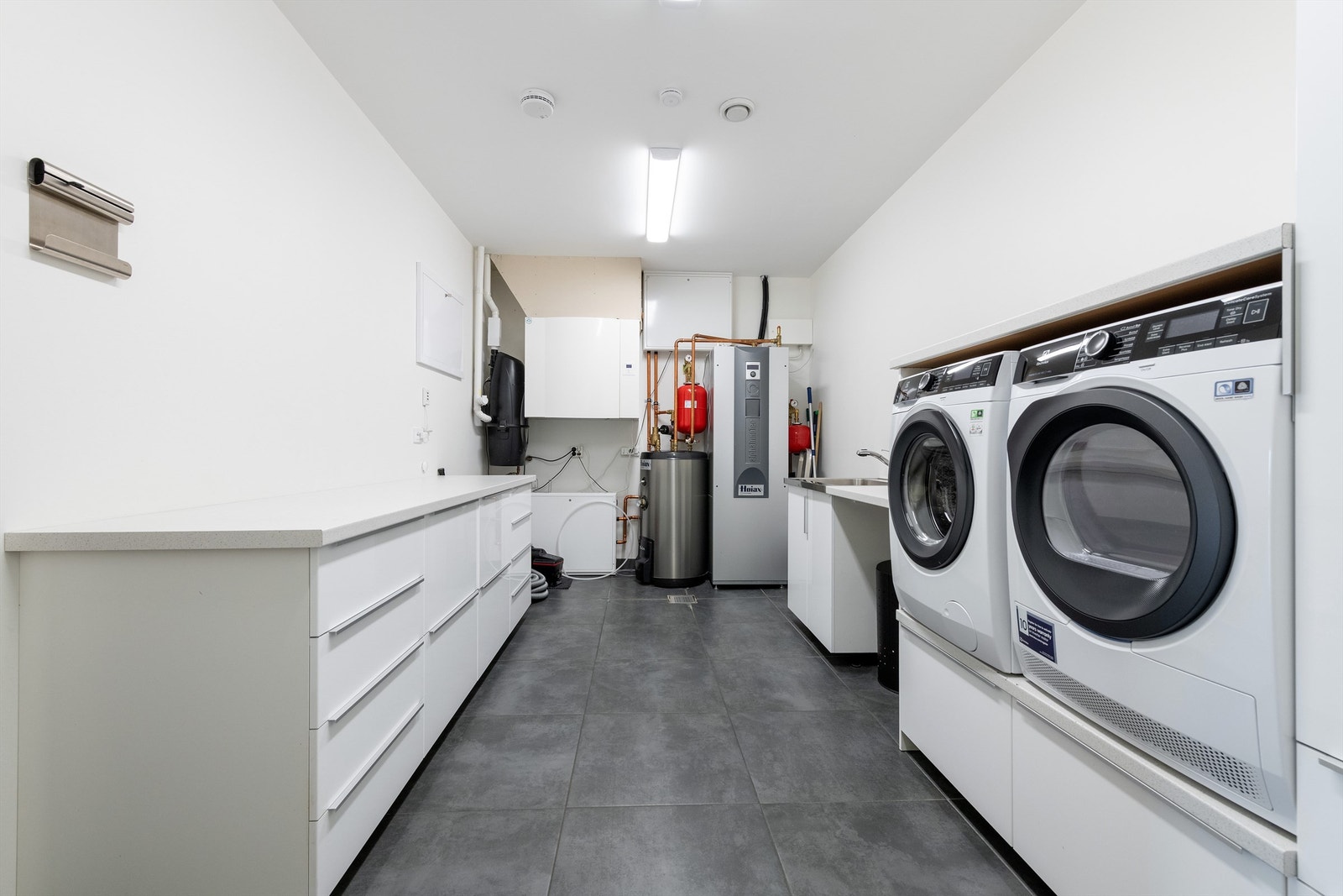 Vaskerom Galleribilde