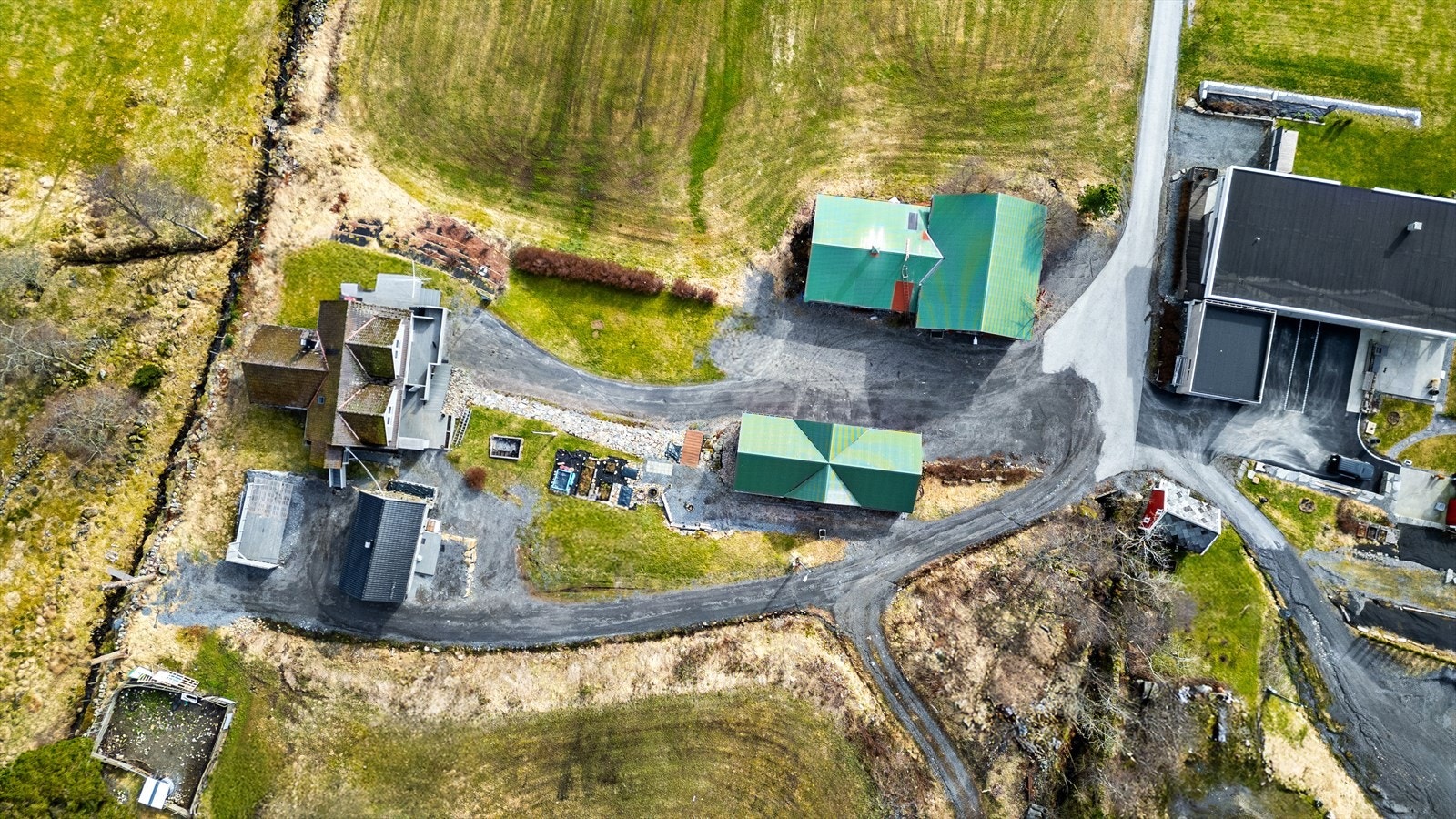 Eigedomen sett ovanifrå Galleribilde