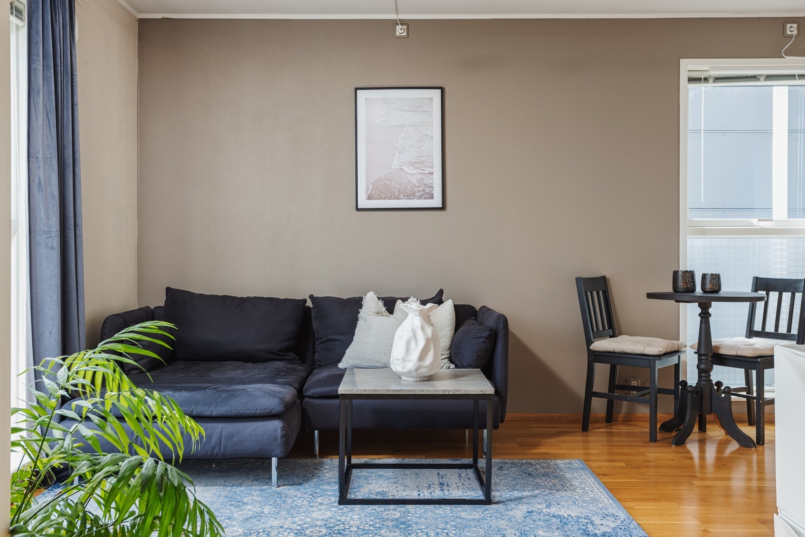 Naturlige soner for møblering. Galleribilde