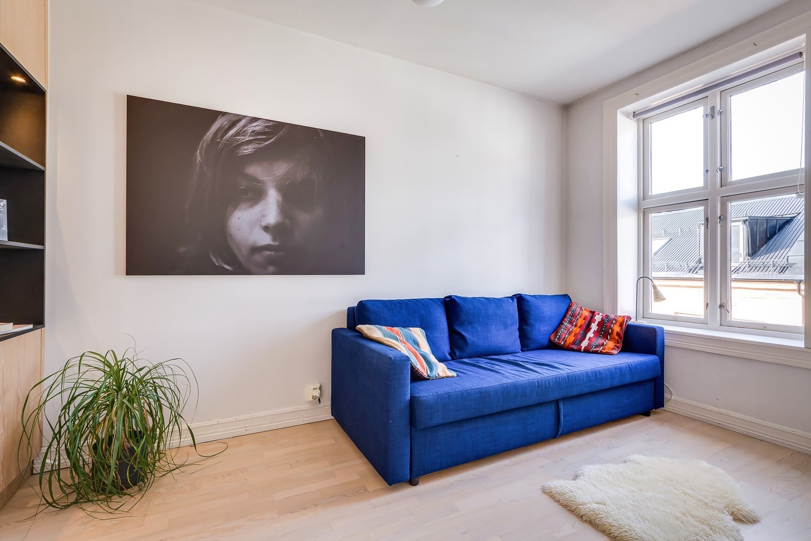 Soverom 3 med plass til seng og skrivepult eller øvrige oppbevaringsmøbler. Galleribilde