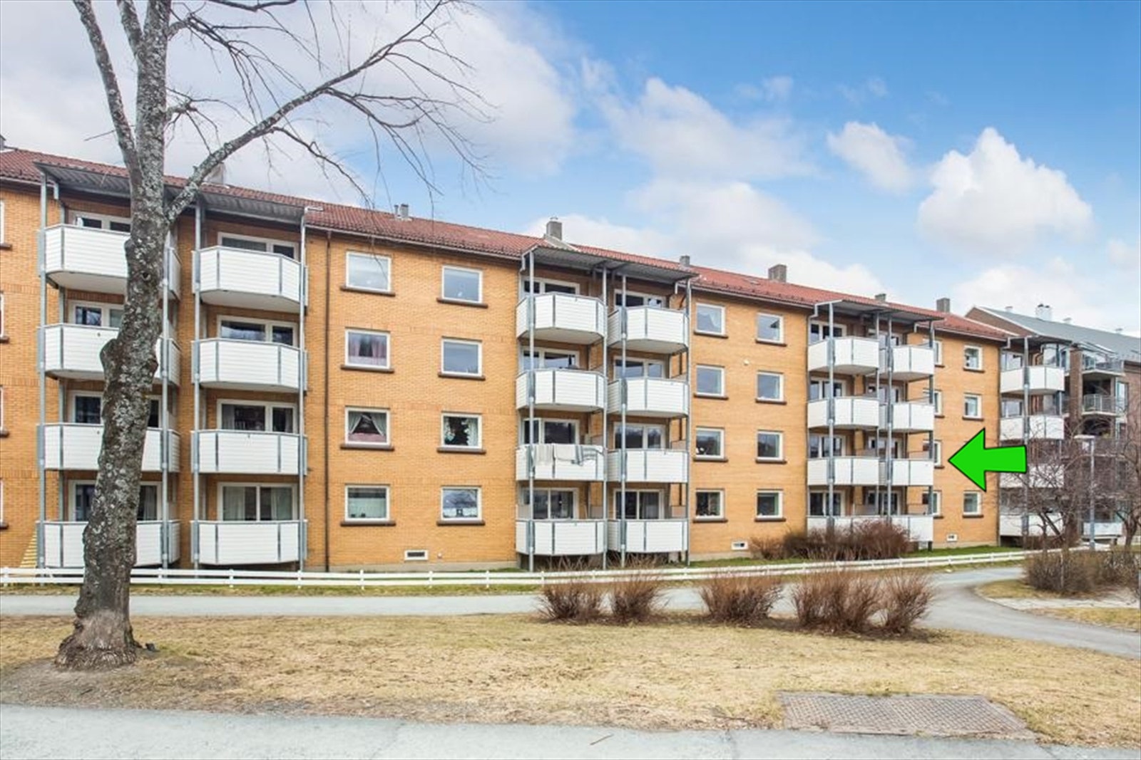 Krogsveen v/Cato Pedesen presenterer Øvre Møllenberg gate 78D - en lys og trivelig andelsleilighet med sentral og rolig beliggenhet. Galleribilde