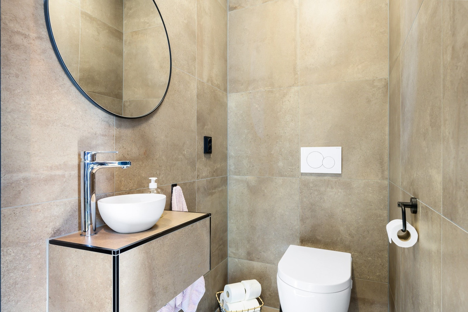 Helfliset toalettrom på 1,5 m². Galleribilde