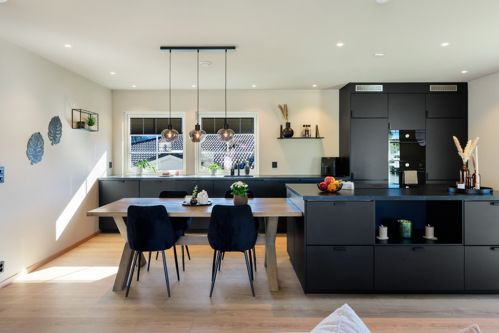 Lekkert og oppgradert kjøkken. Galleribilde