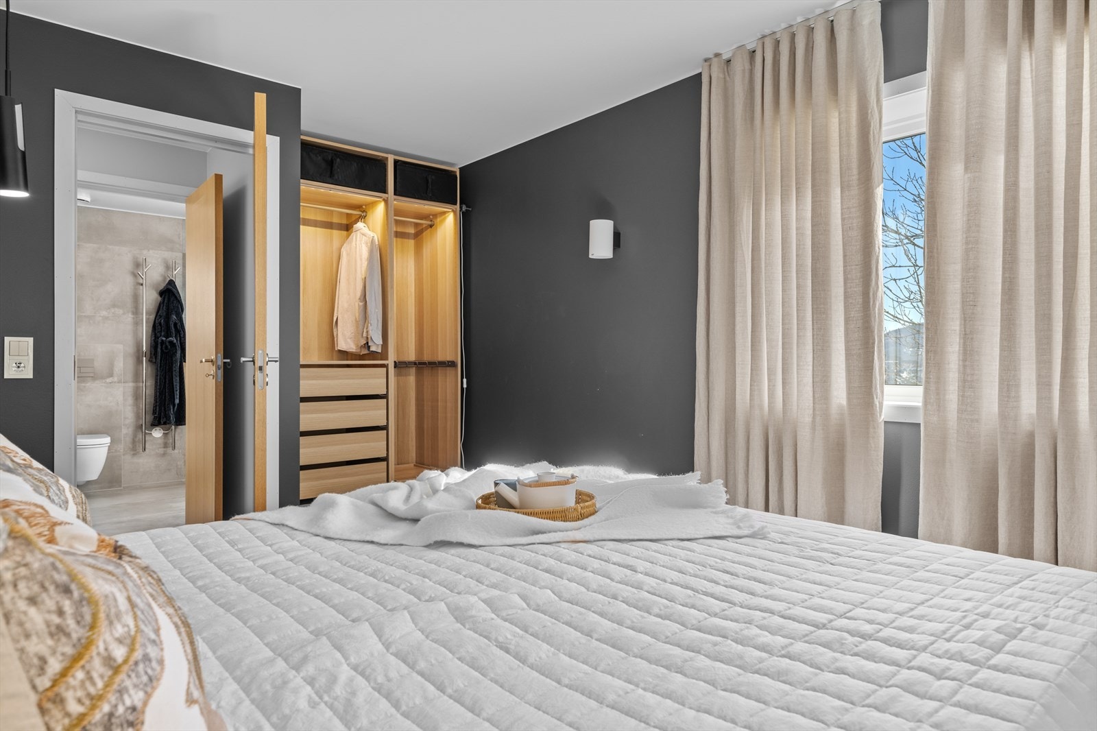 2etg Soverom1 02 Galleribilde