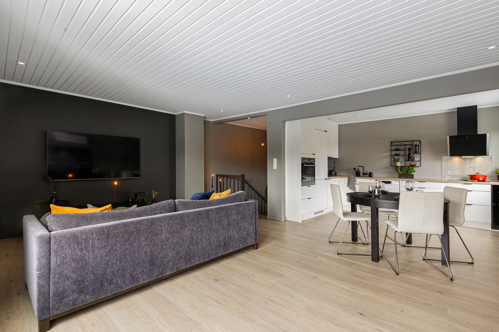 I himlingen er det downlights som ble installert i 2020 Galleribilde