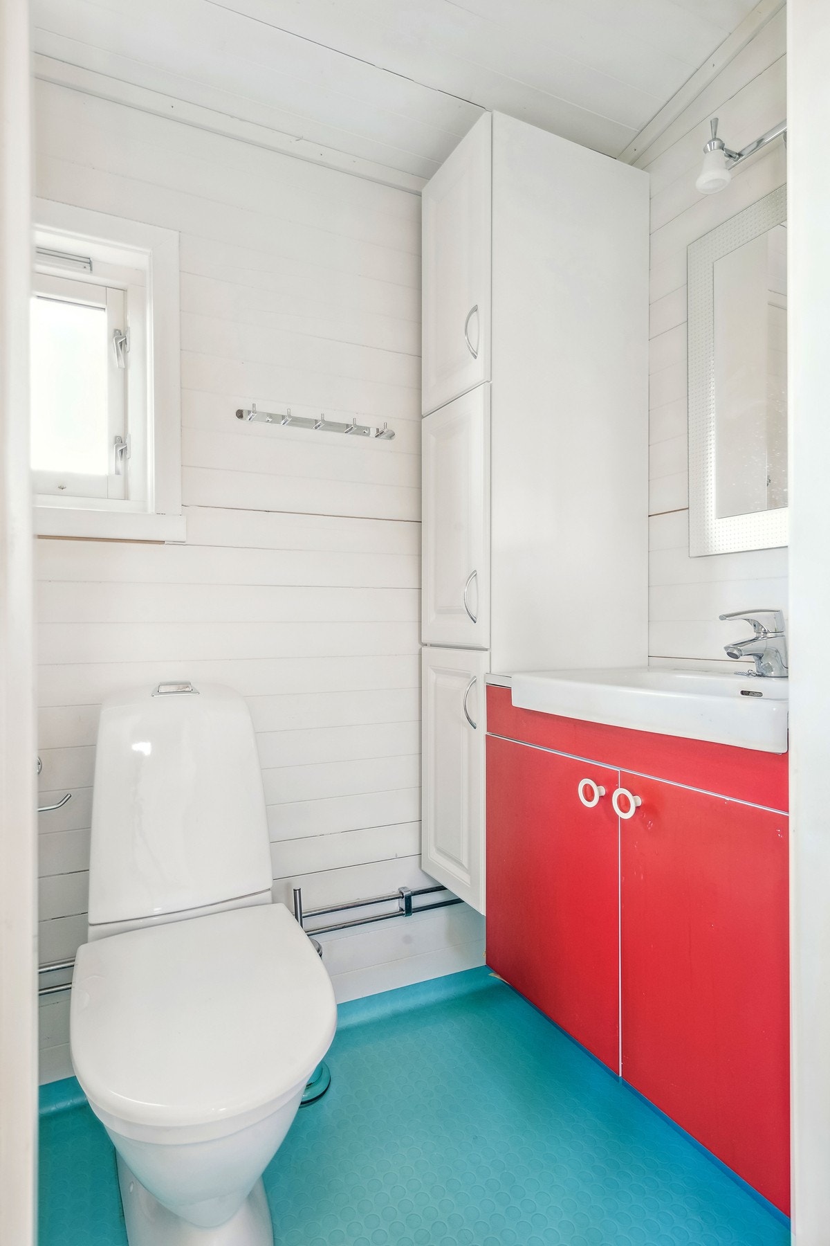 Bad/vaskerom. Galleribilde