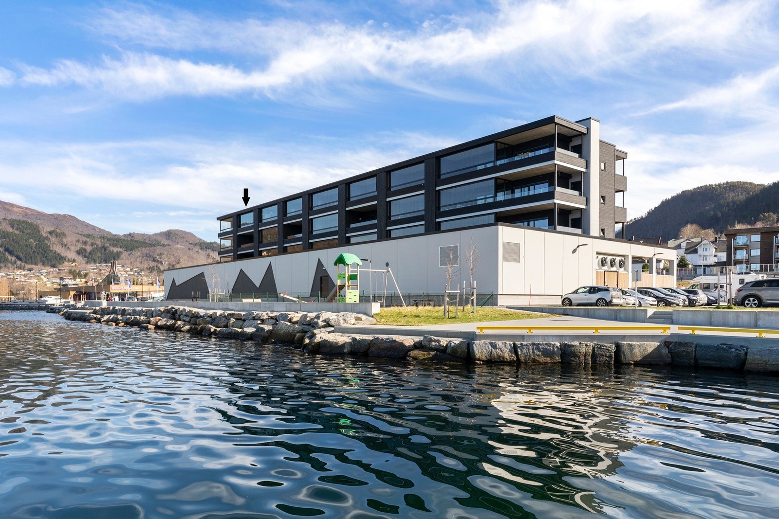 Velkommen til Aure Sjøside - en toppleilighet med fantastisk beliggenhet! Galleribilde