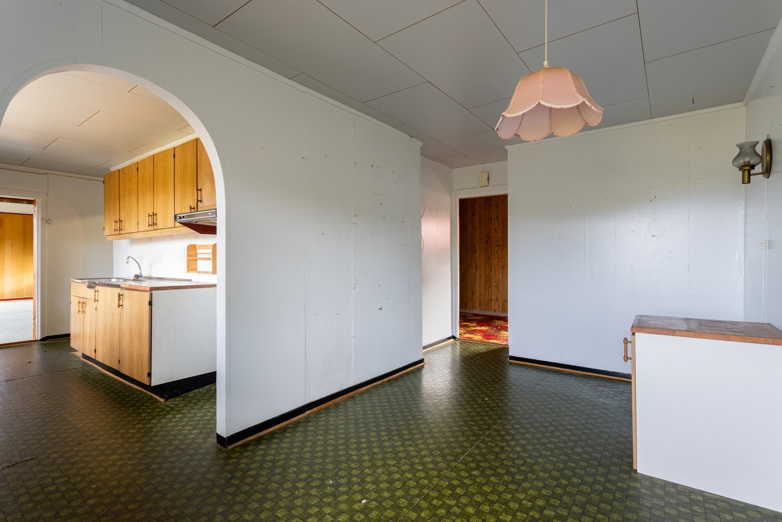 Spisestue tilknyttet kjøkkenet. Galleribilde