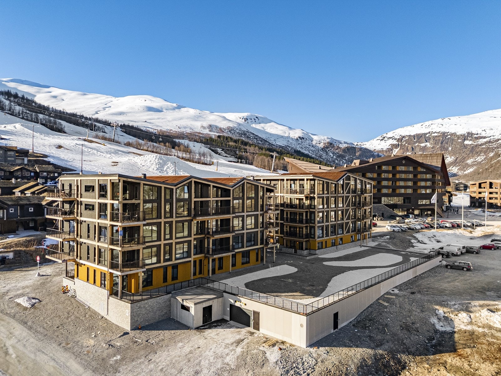 Sendo ligger så sentralt i Myrkdalen som en kan komme med ski inn - ski ut og alt Myrkdalen har å by på rett utenfor døren! Galleribilde