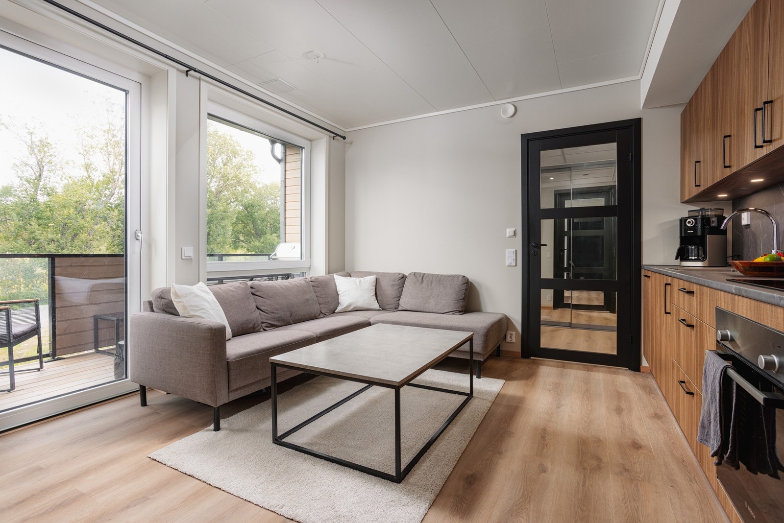 Balansert ventilasjon i alle rom samt varme i gulvet i stue, bad og i entréen Galleribilde