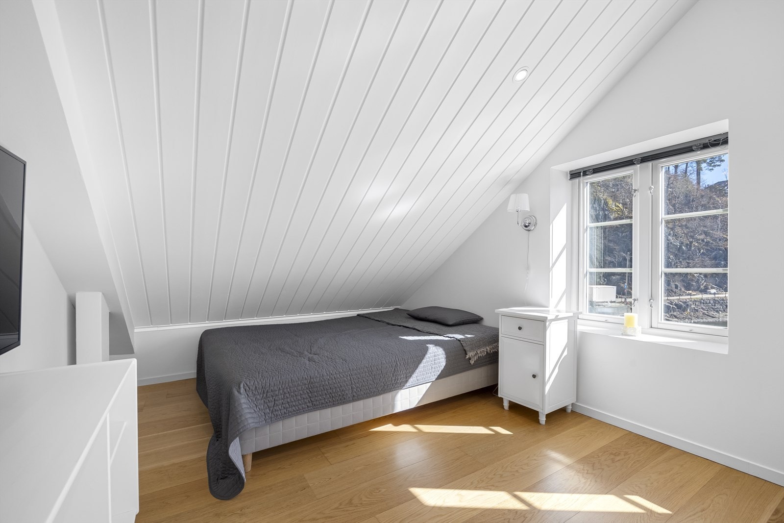 God plass til dobbeltseng. Galleribilde