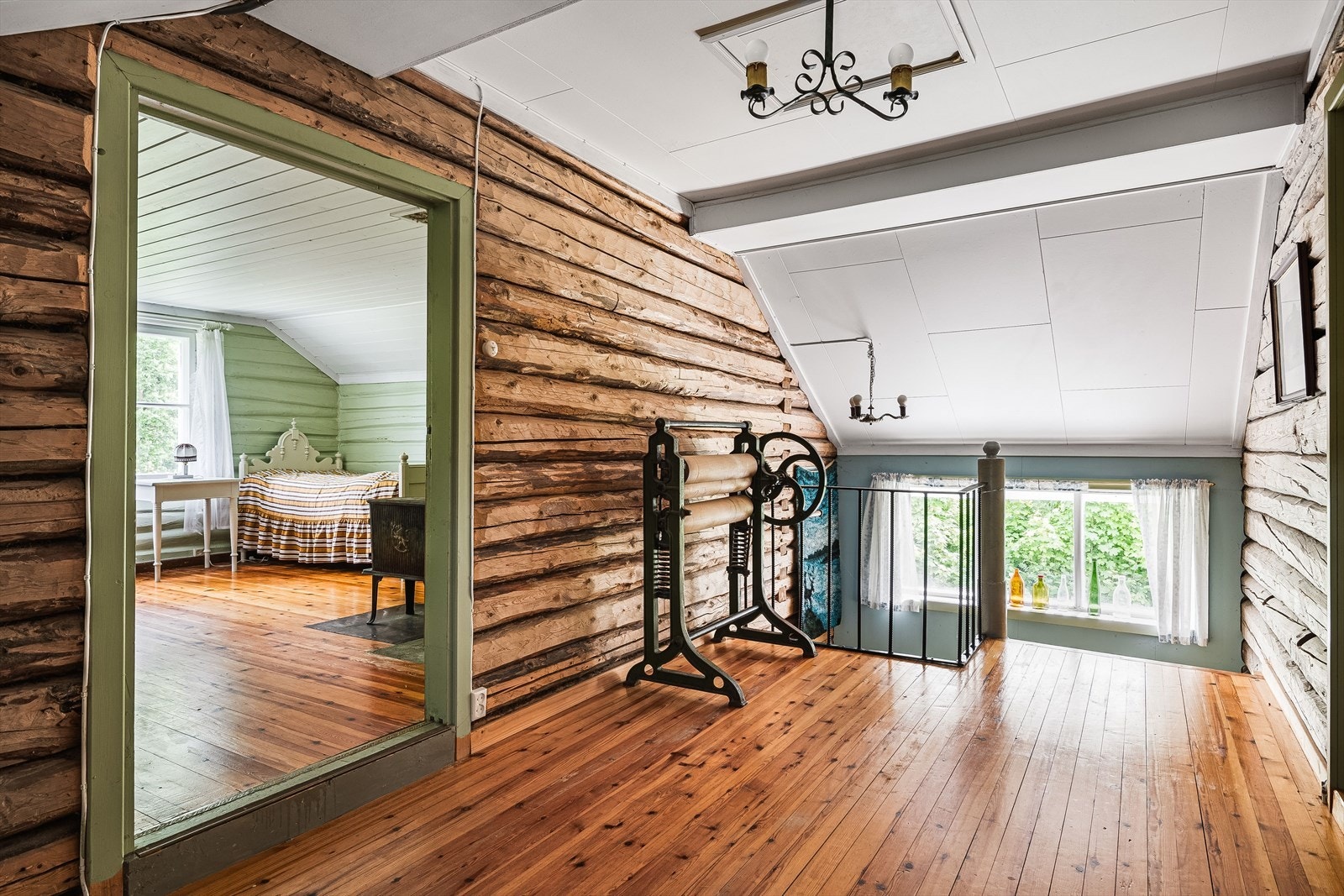 Gang/trapperom i 2. etasje med adkomst til 2 soverom. Galleribilde