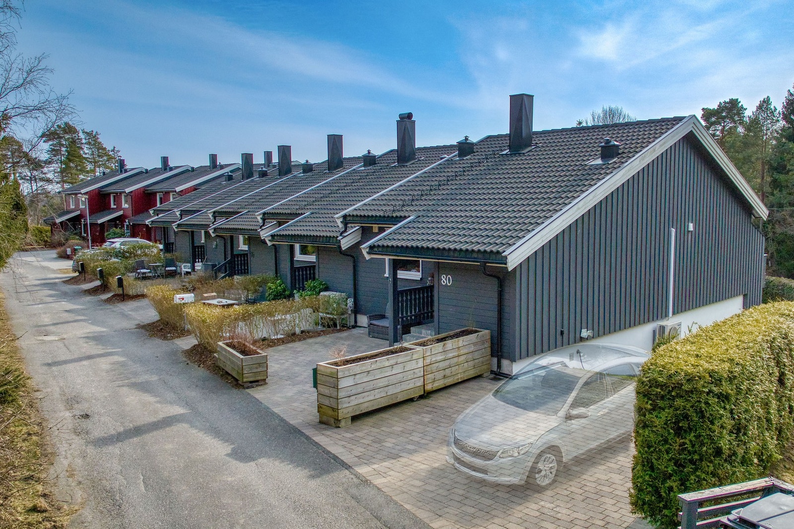 Parkeringsplass like utenfor inngangsdøren! Galleribilde