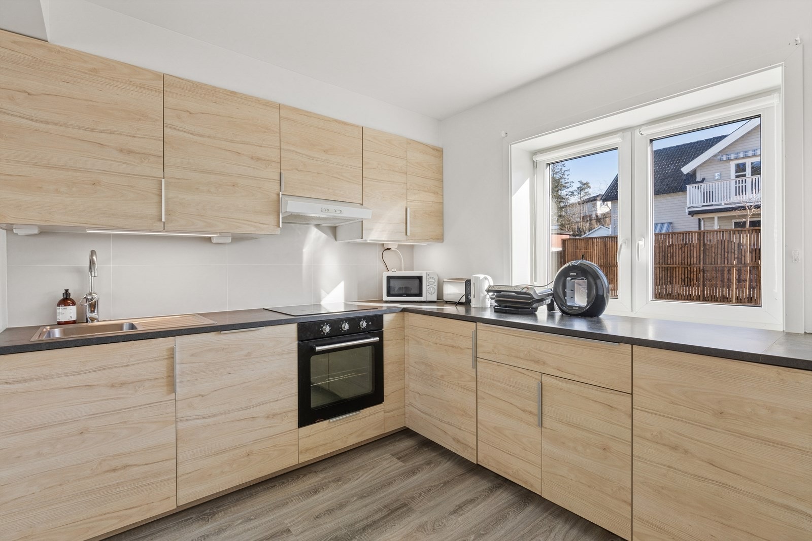 Kjøkken 1. etasje Galleribilde