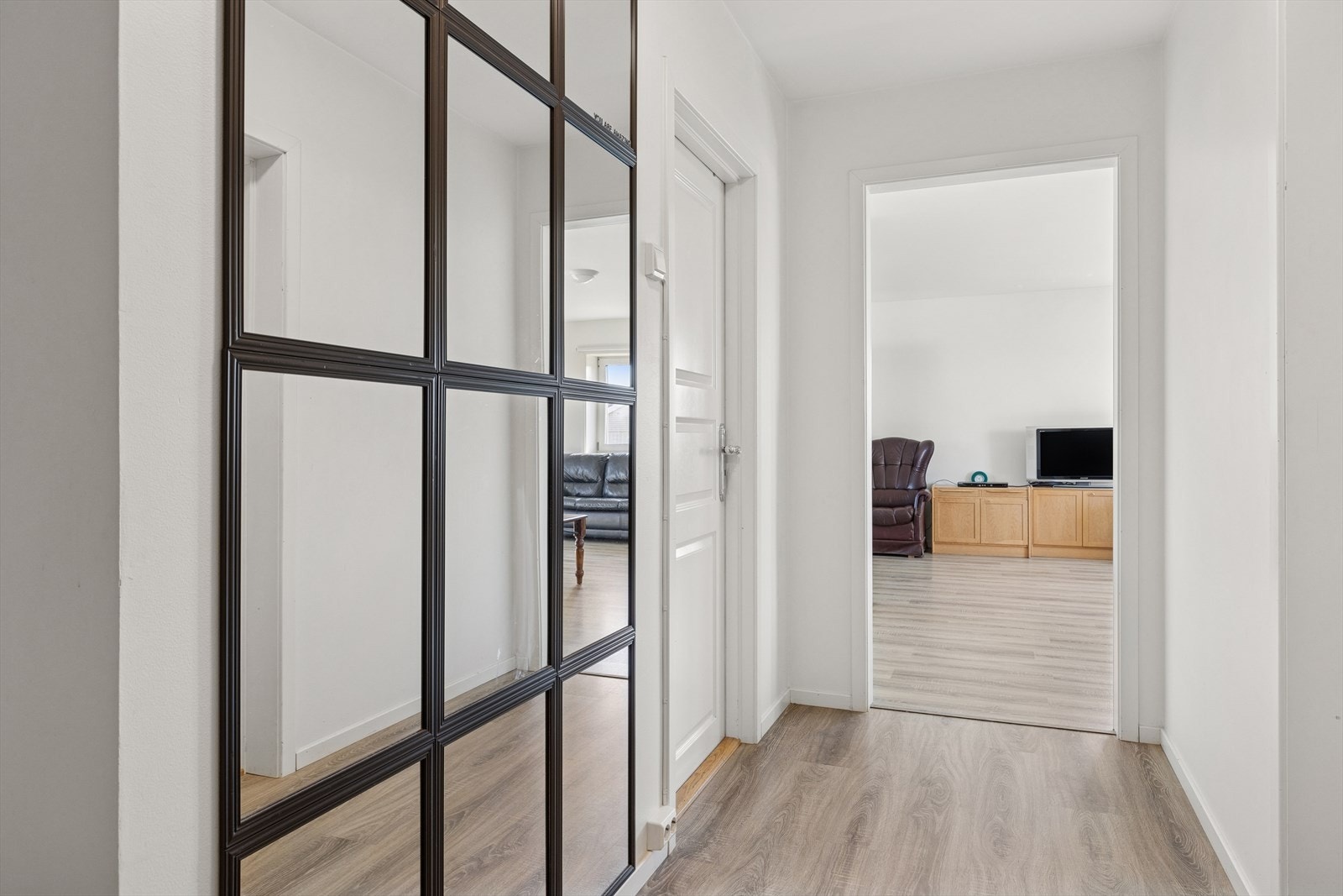 Velkommen inn i 2. etasje Galleribilde