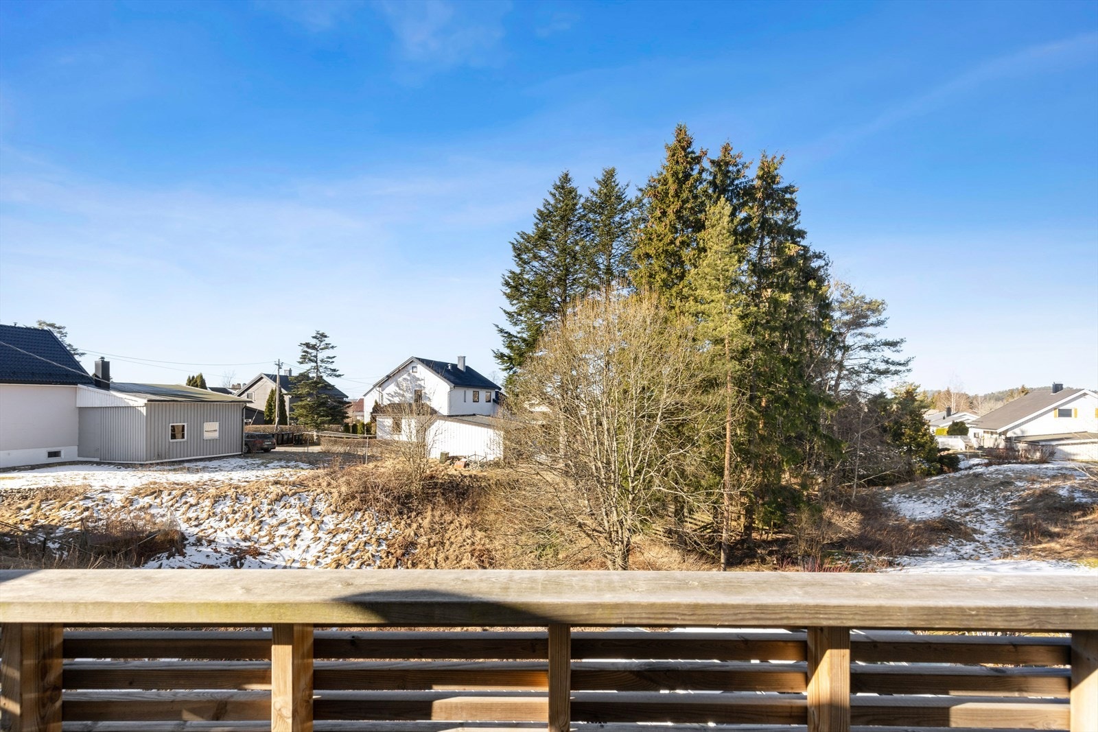 Utsyn over nærområdet Galleribilde