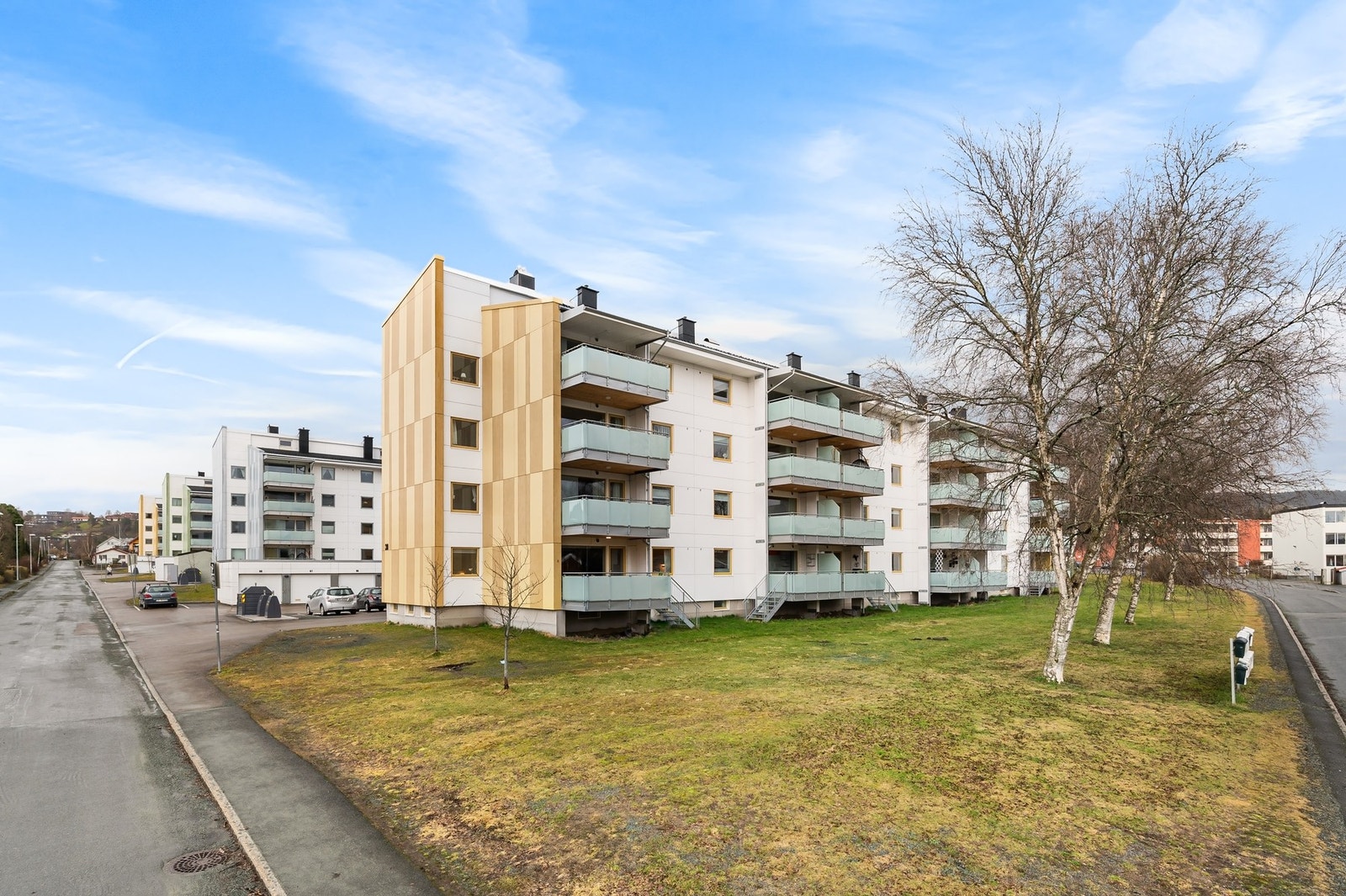 Bygget ble renovert i ca. 2018 hvor det bl.a ble etterisolert, satt inn nye vinduer og balkongdør, oppgradering av balkonger, nytt ventilasjonsanlegg m.m. Galleribilde