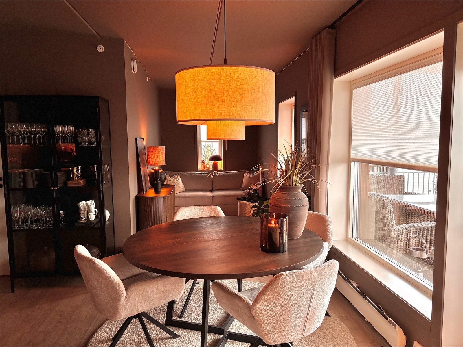 Bildet er tatt fra en lik leilighet, og er kun ment som inspirasjon. Galleribilde