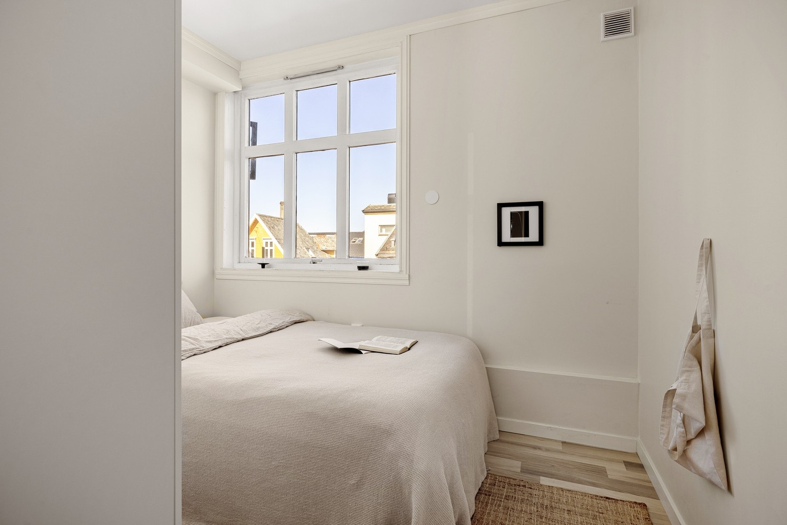 Videre til det andre soverommet på 6,3 kvm. Galleribilde