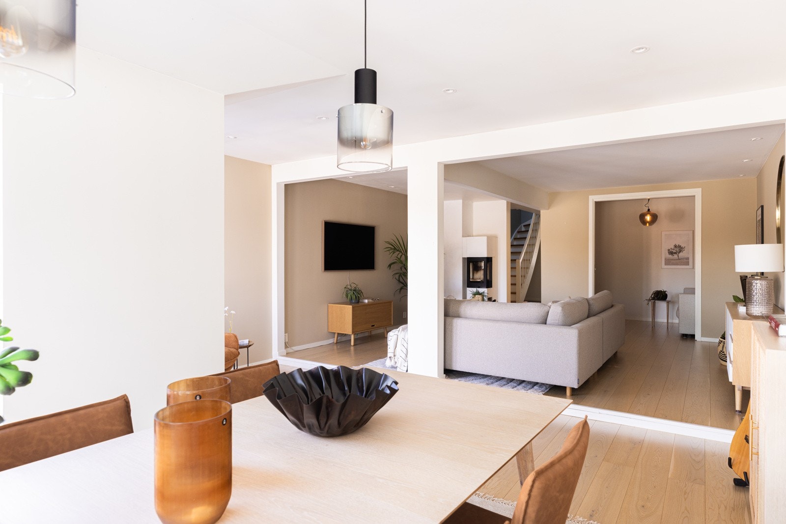 Stuen får godt med sol i sommermånedene Galleribilde