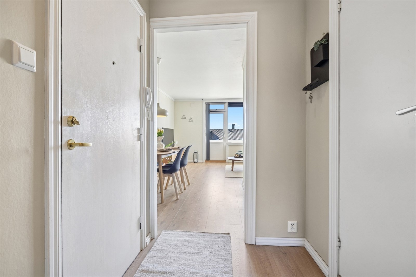 Entrè er malt i 2025. Galleribilde