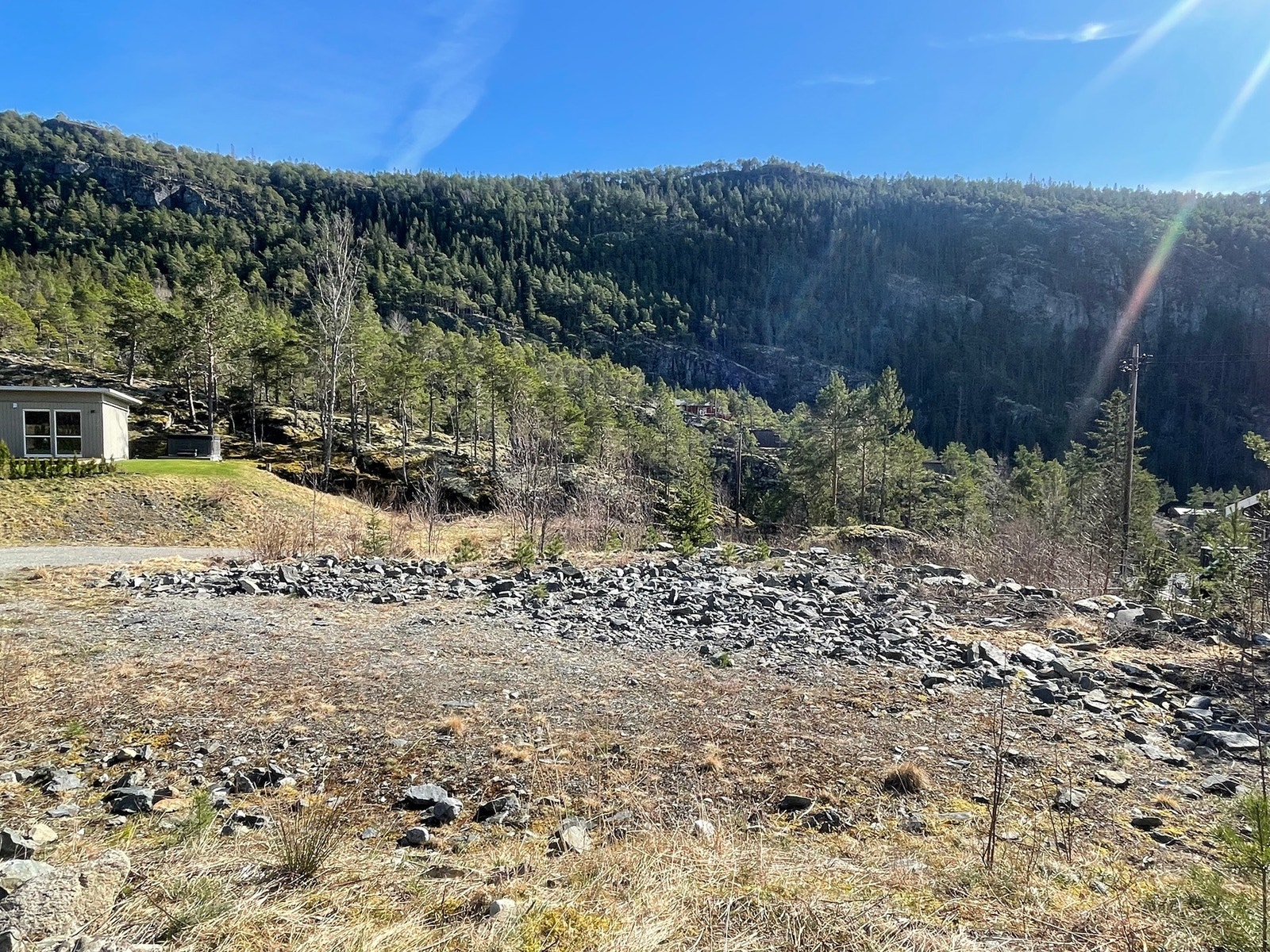 Området ligger lunt i terrenget. Galleribilde