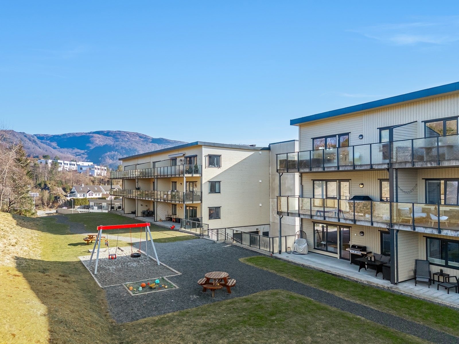 - Nydelig uteplass for barna - Galleribilde