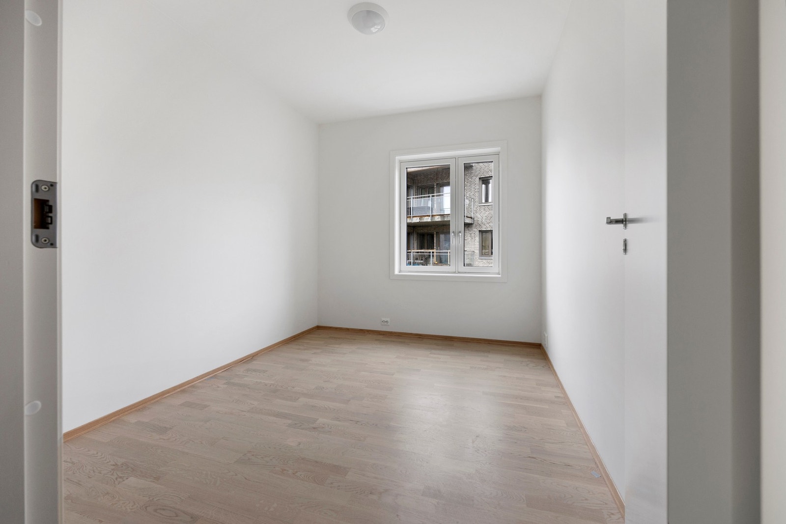 Soverom Soverom - ca 8 kvm. Galleribilde