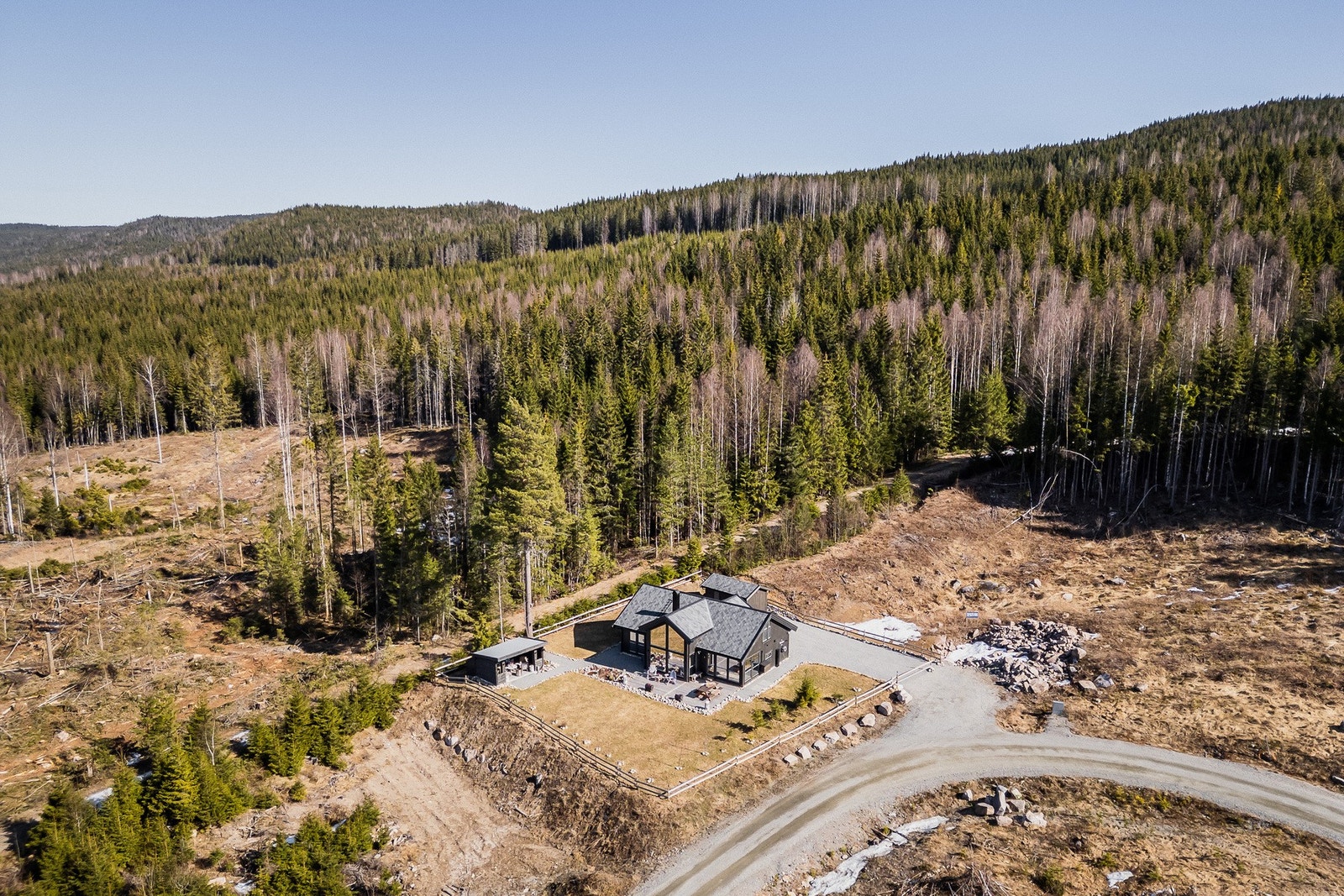 Under 1 time fra Oslo - perfekt for helger og hjemmekontor. Galleribilde