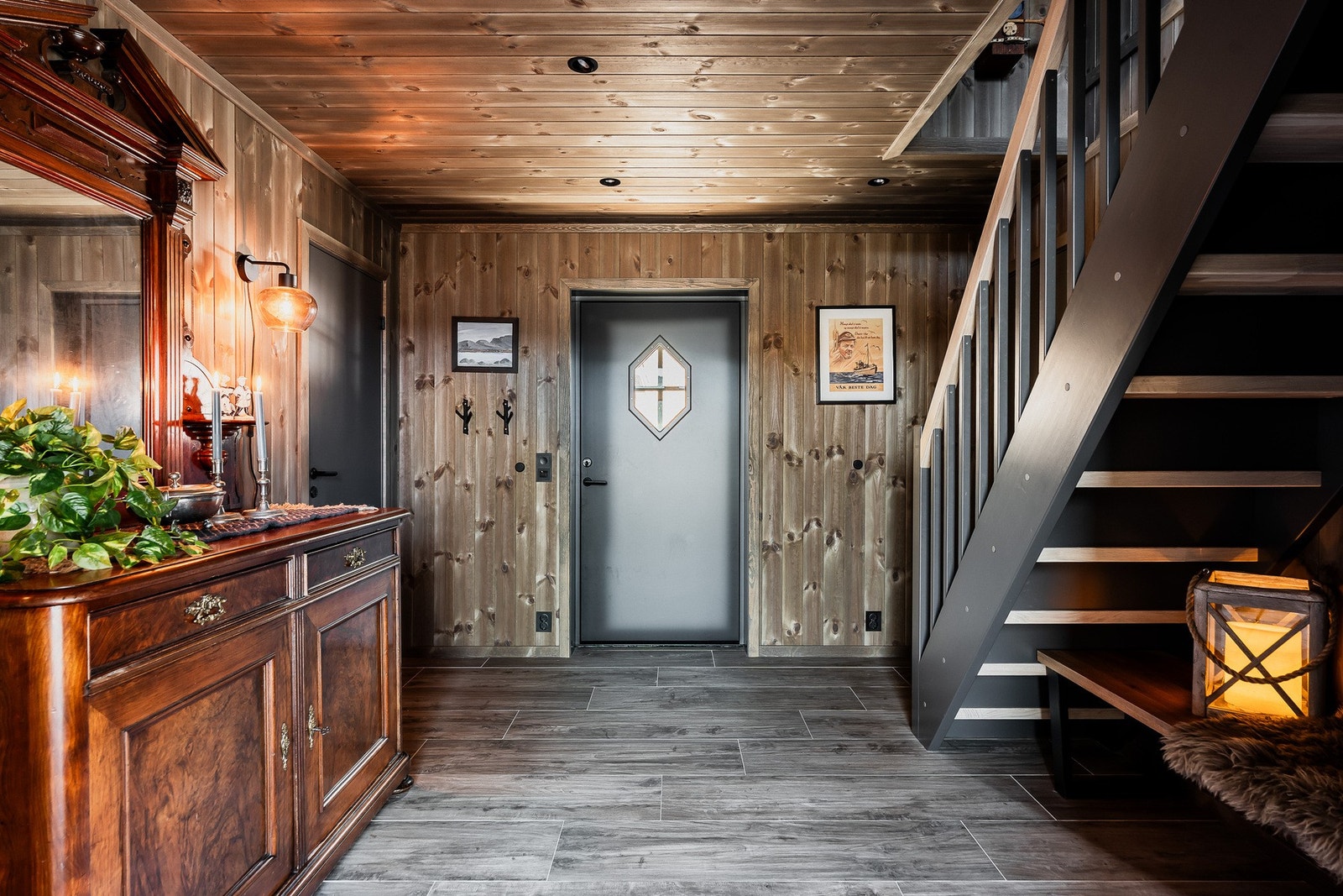 Flislagt gulv med varmekabler sørger for god komfort. Galleribilde