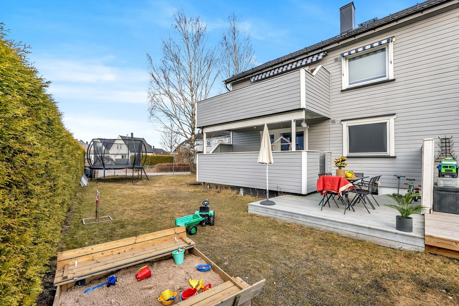 Hyggelige og solrike uteområder. Galleribilde