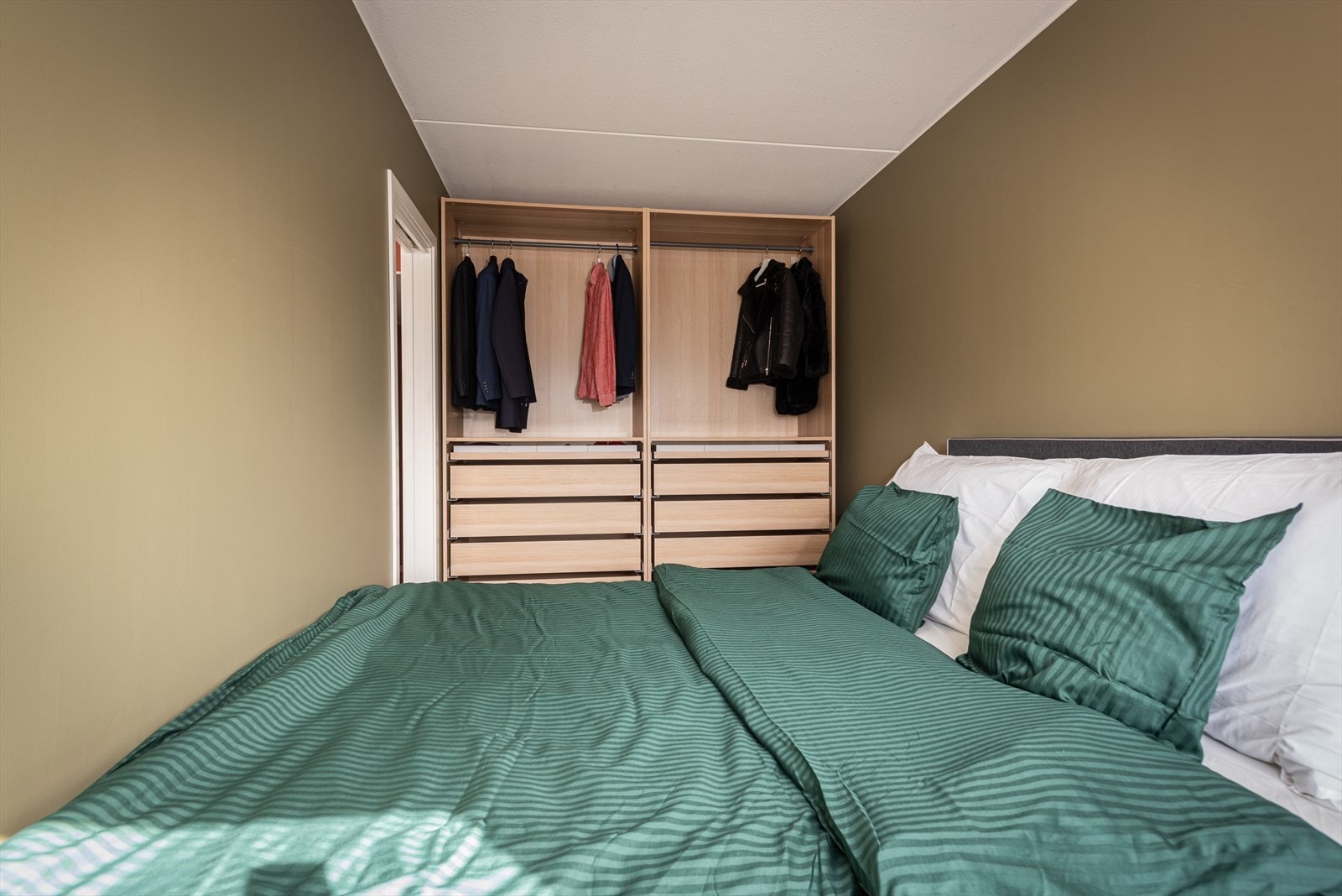 Praktisk skap for oppbevaring. Galleribilde