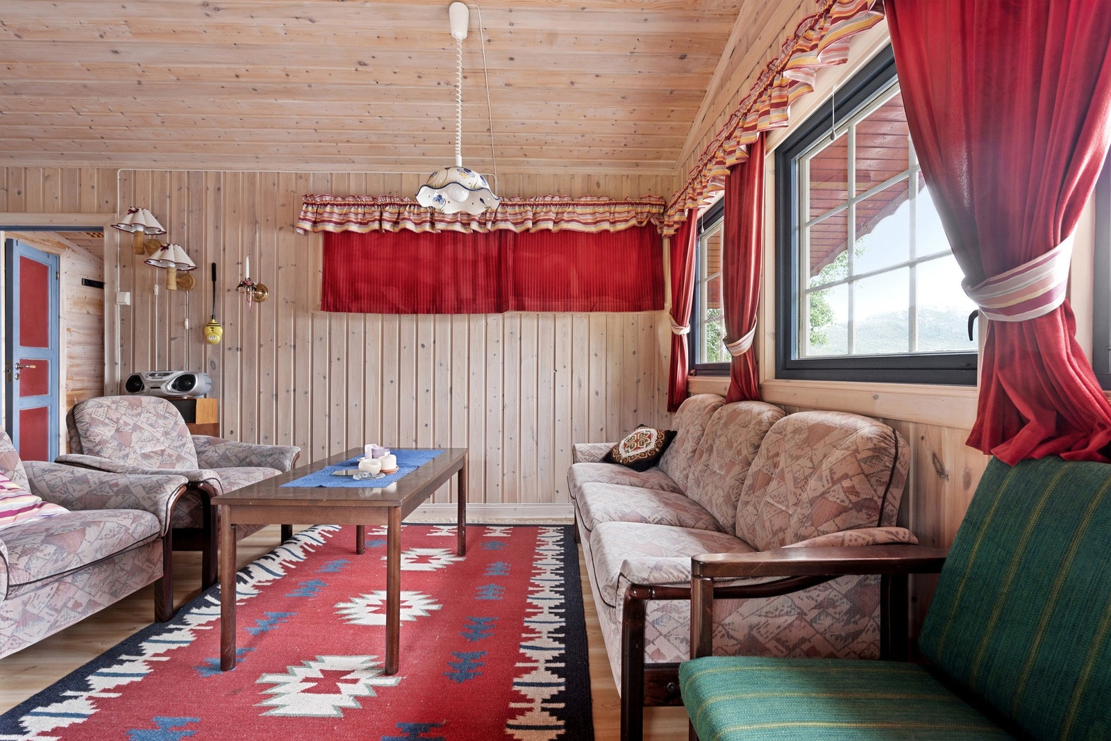 Alt av møbler følger med. Galleribilde