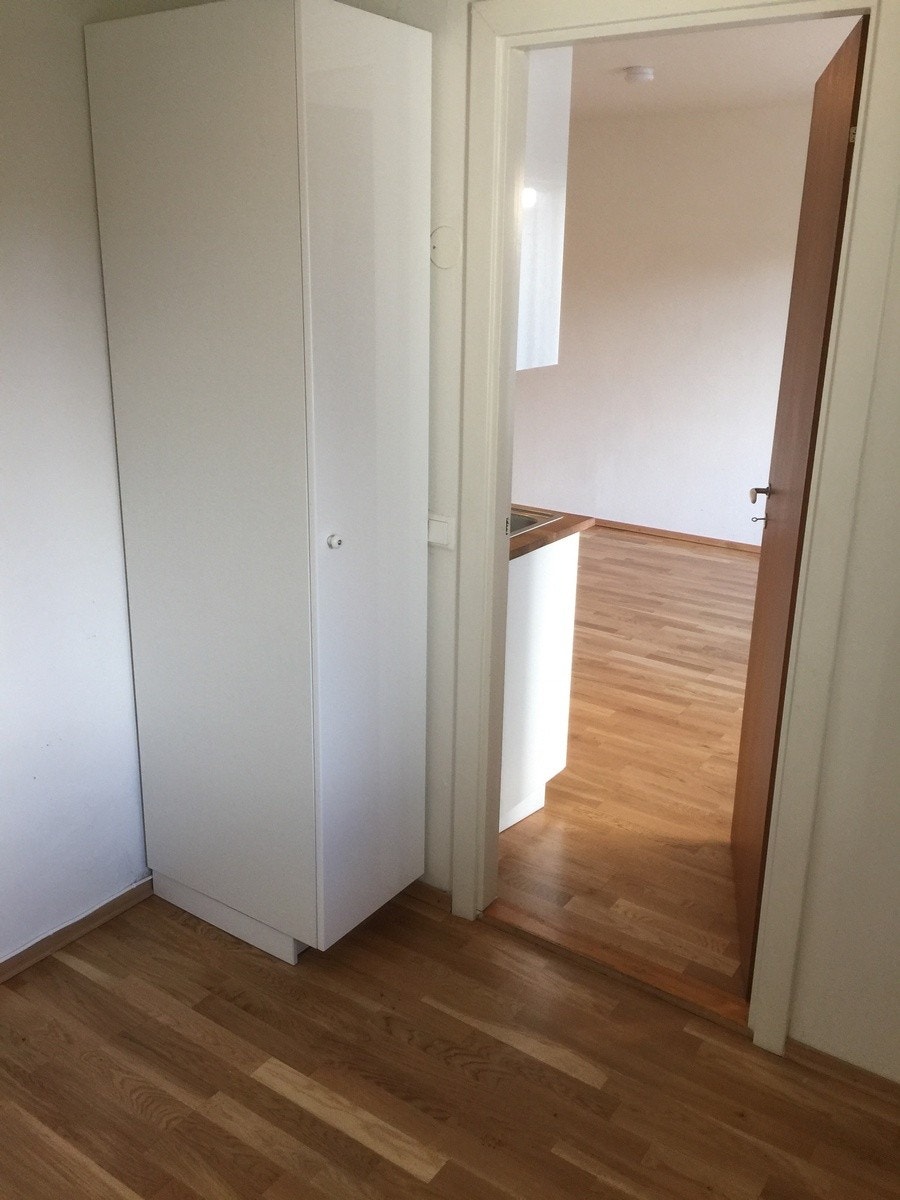 garderobeskap soverom Galleribilde